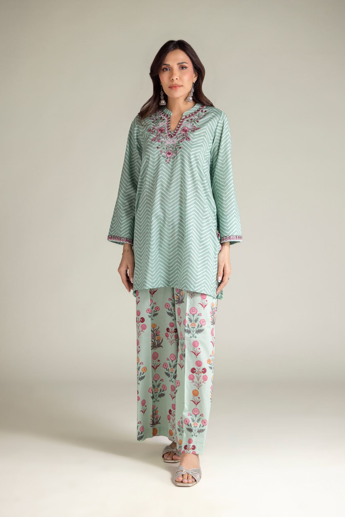 Embroidered Cambric Mint Cambric Kurta - 25-09-11E3-11TB-VG