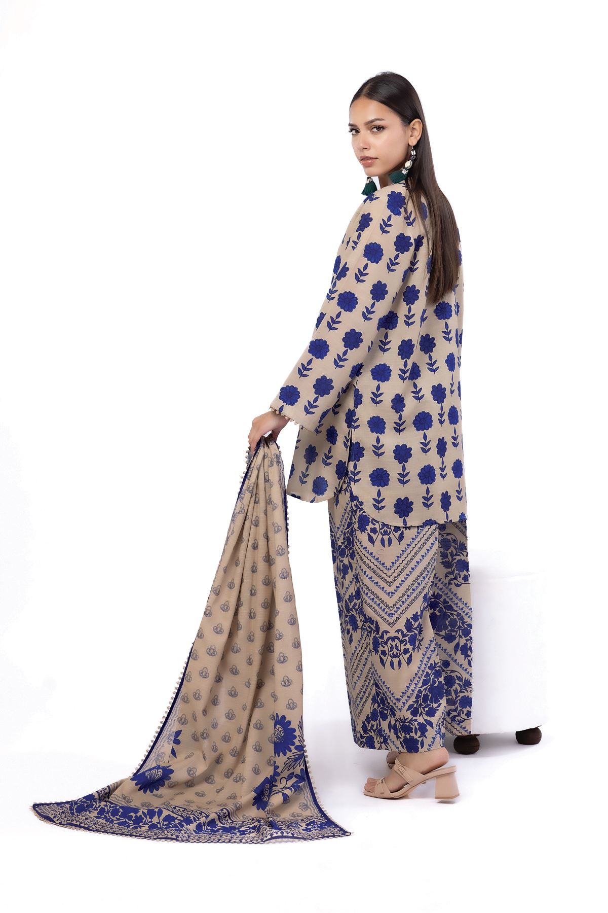 Printed Khaddar Fabrics 3 Piece - KW32B-VG