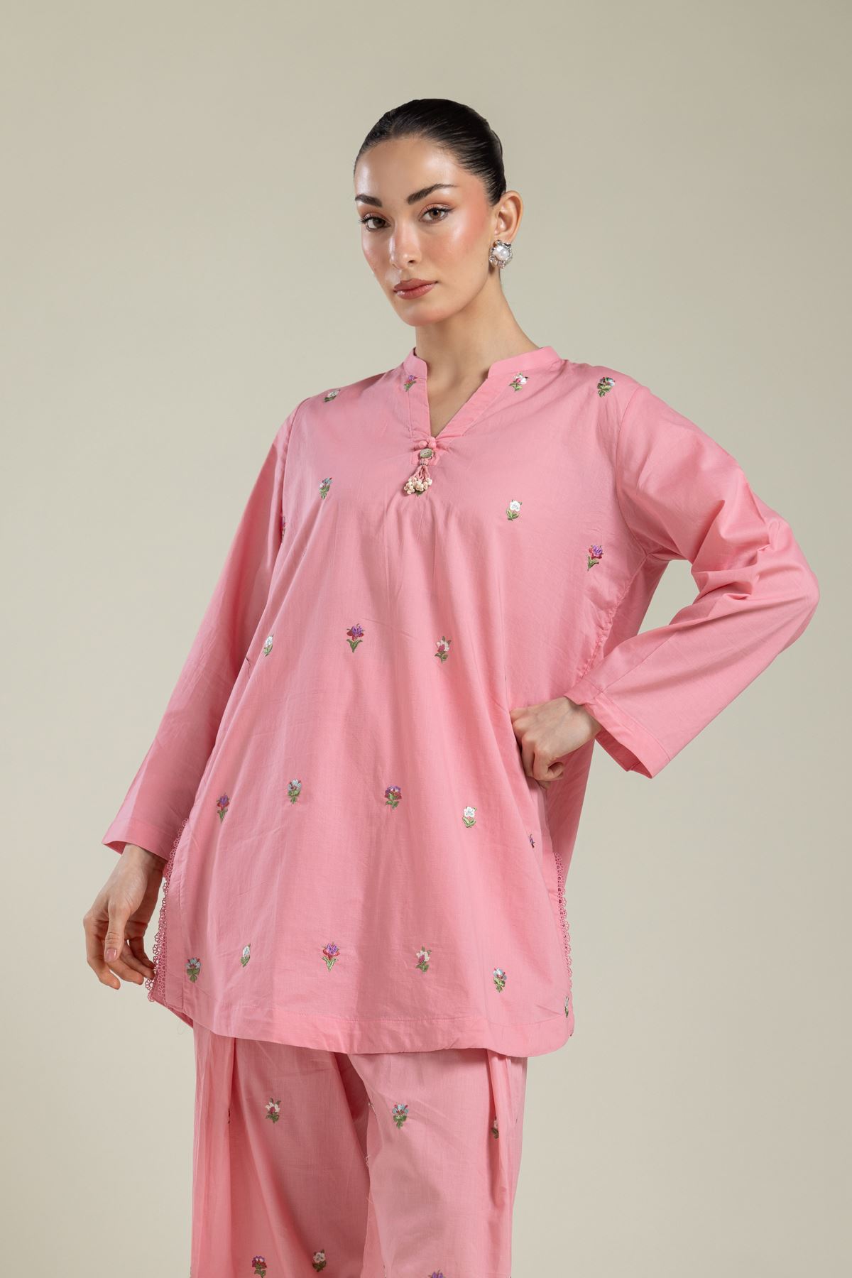 Embroidered Cambric Floral Cambric Kurta - T-A112-26-108EC2-VG