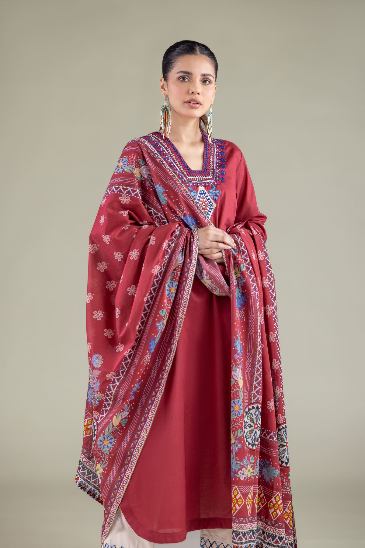 Embroidered Lawn Embroidered All-Season Dupatta - 1-26-117-C-F-VG