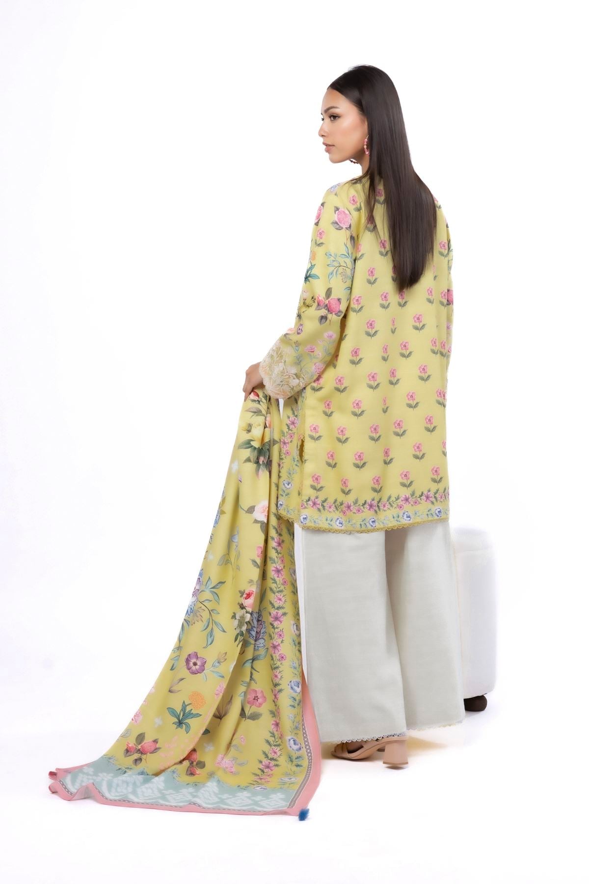 Embroidered Blended Khaddar Fabrics 3 Piece - KW31A-VG