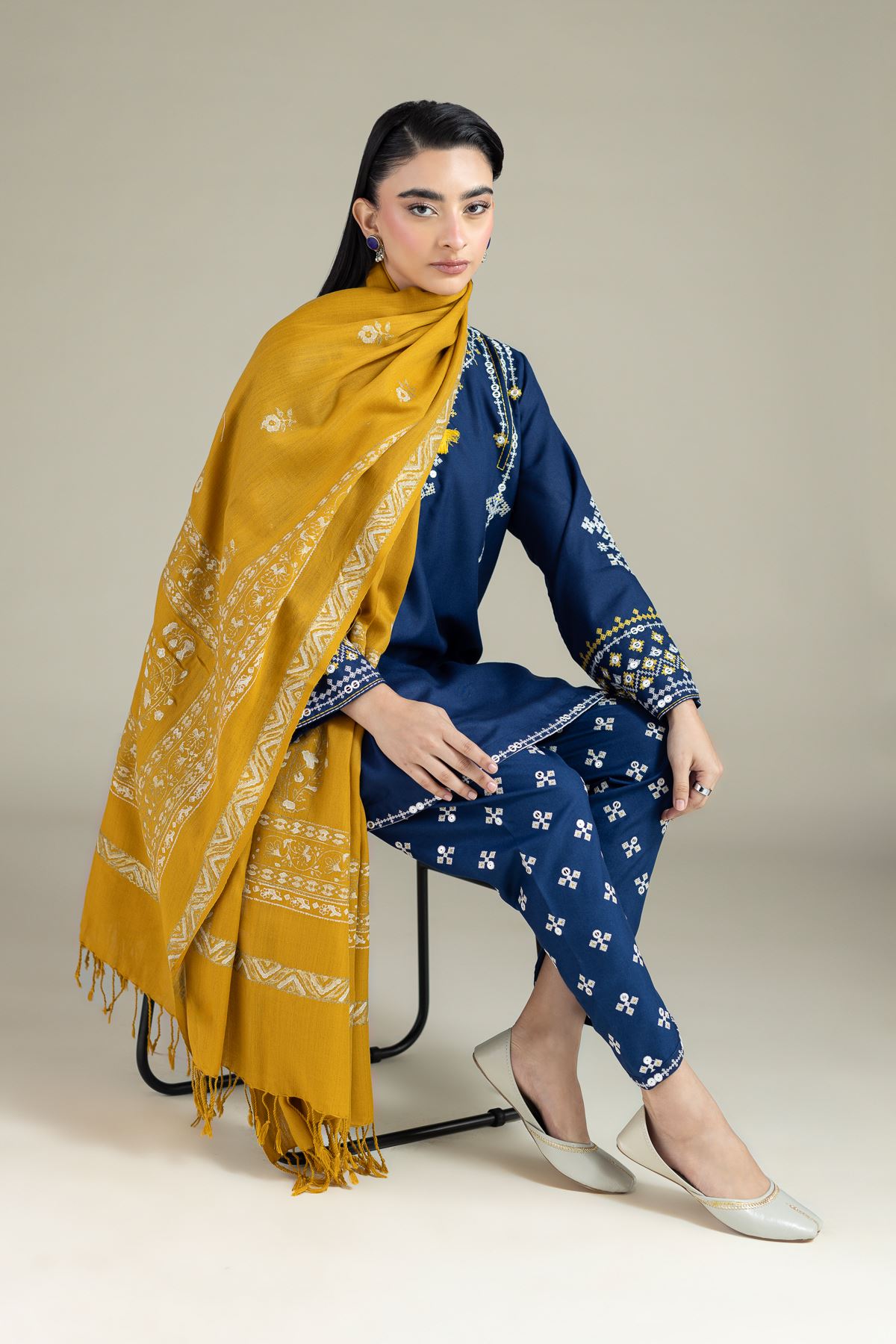 Dyed Acrylic Shawl - 25-10-12E1-04TA-VG