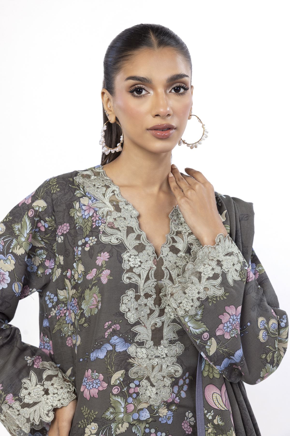 Embroidered Slub Cotton Tailored 3 Piece - CV06BST-VG