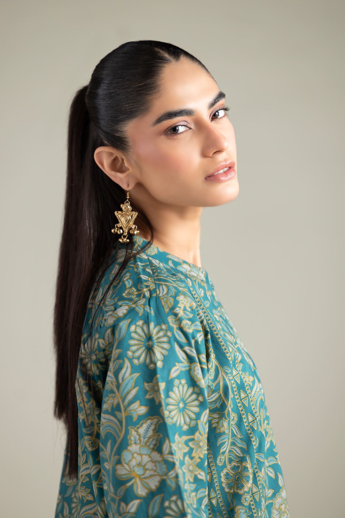 Cambric Kurta - 1-26-126-A-A-VG