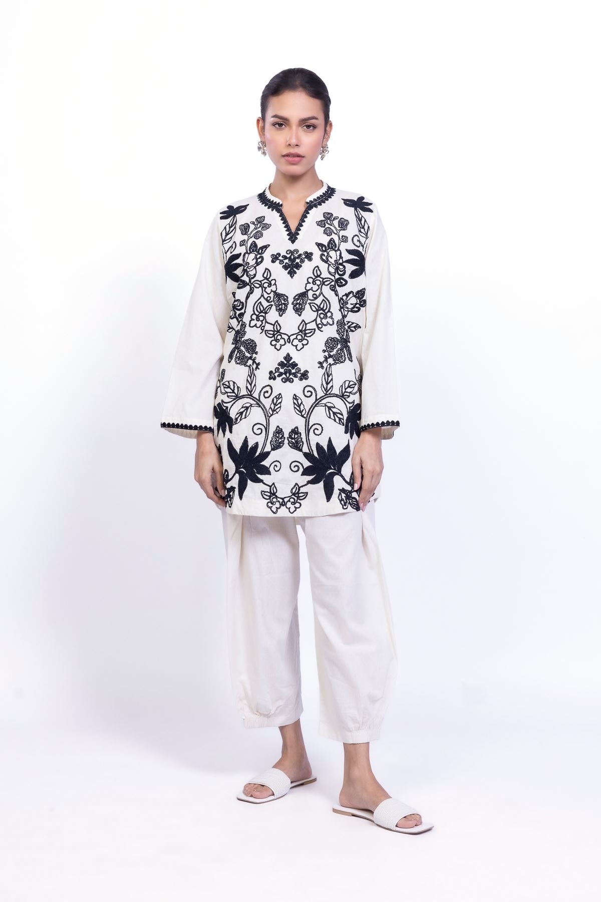 Embroidered Cotton Dobby Kurta - 1-26-101-A-D-VG