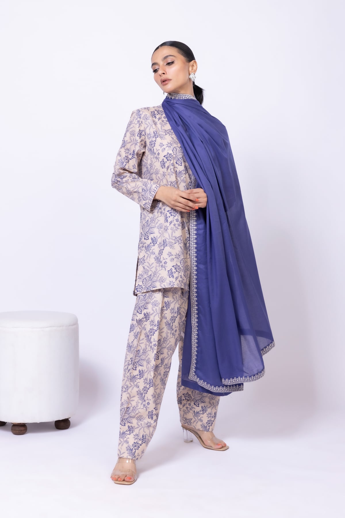 Printed Cambric Kurta - 25-07-7E8-08TA-VG