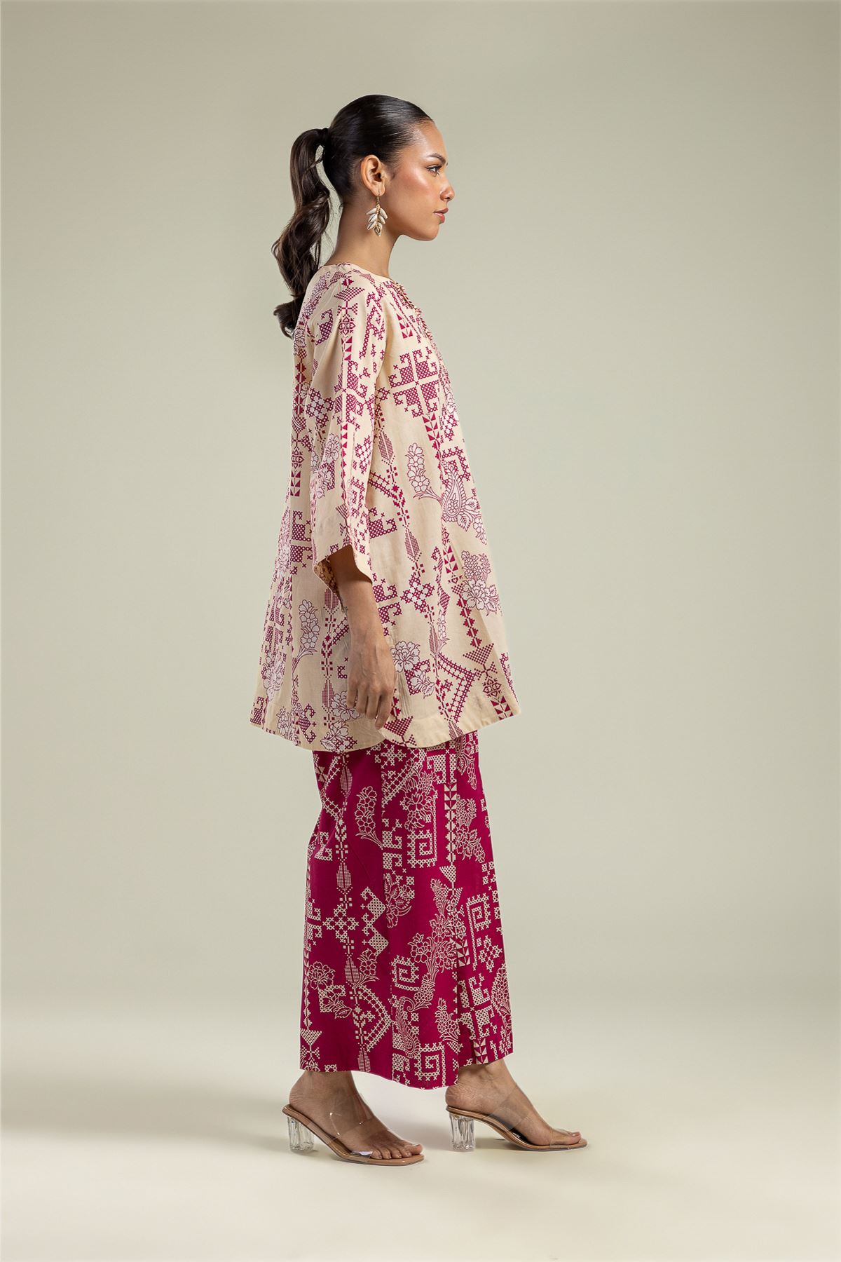 Printed Cambric Geometric Cambric Pants - 1-26-208-A-F1-VG
