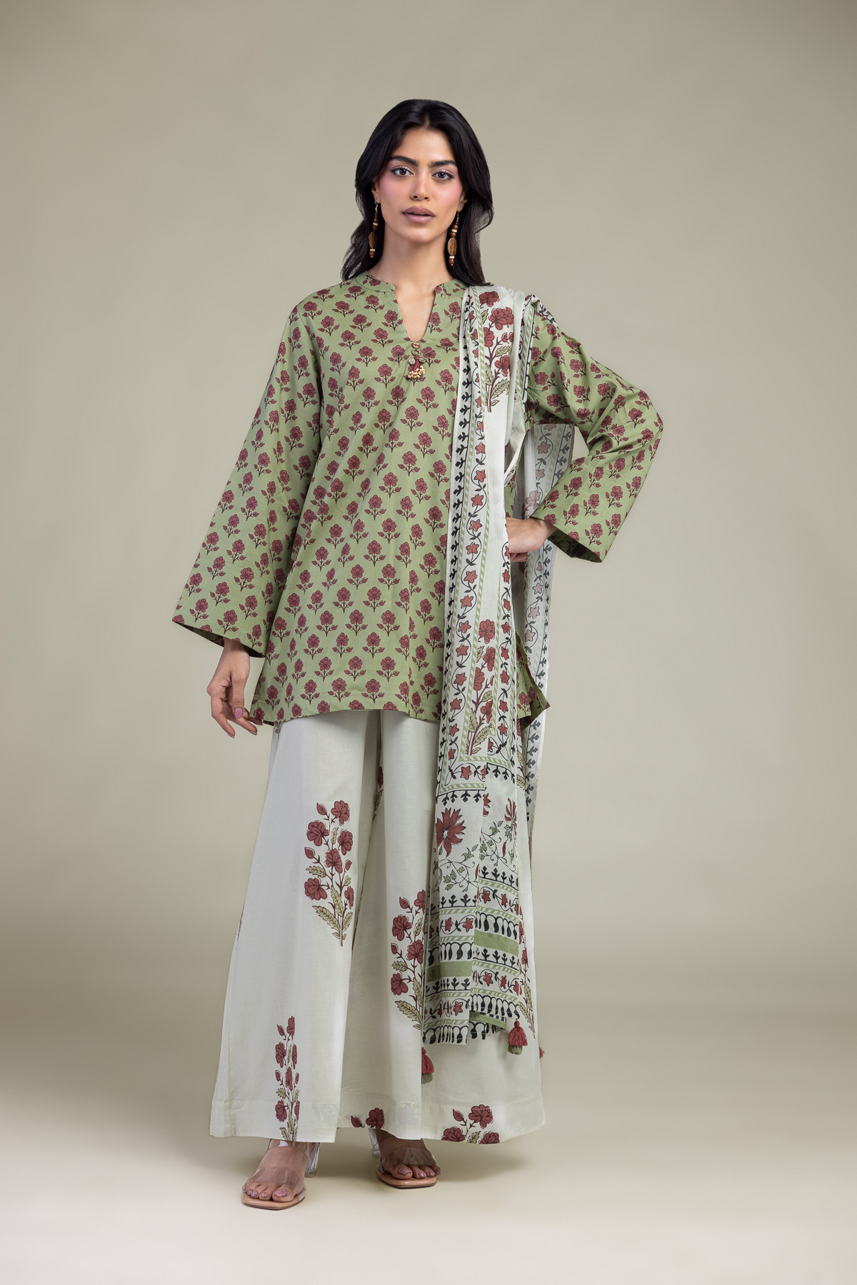 Printed Lawn Floral Cambric Dupatta - 1-26-102-A-F-VG