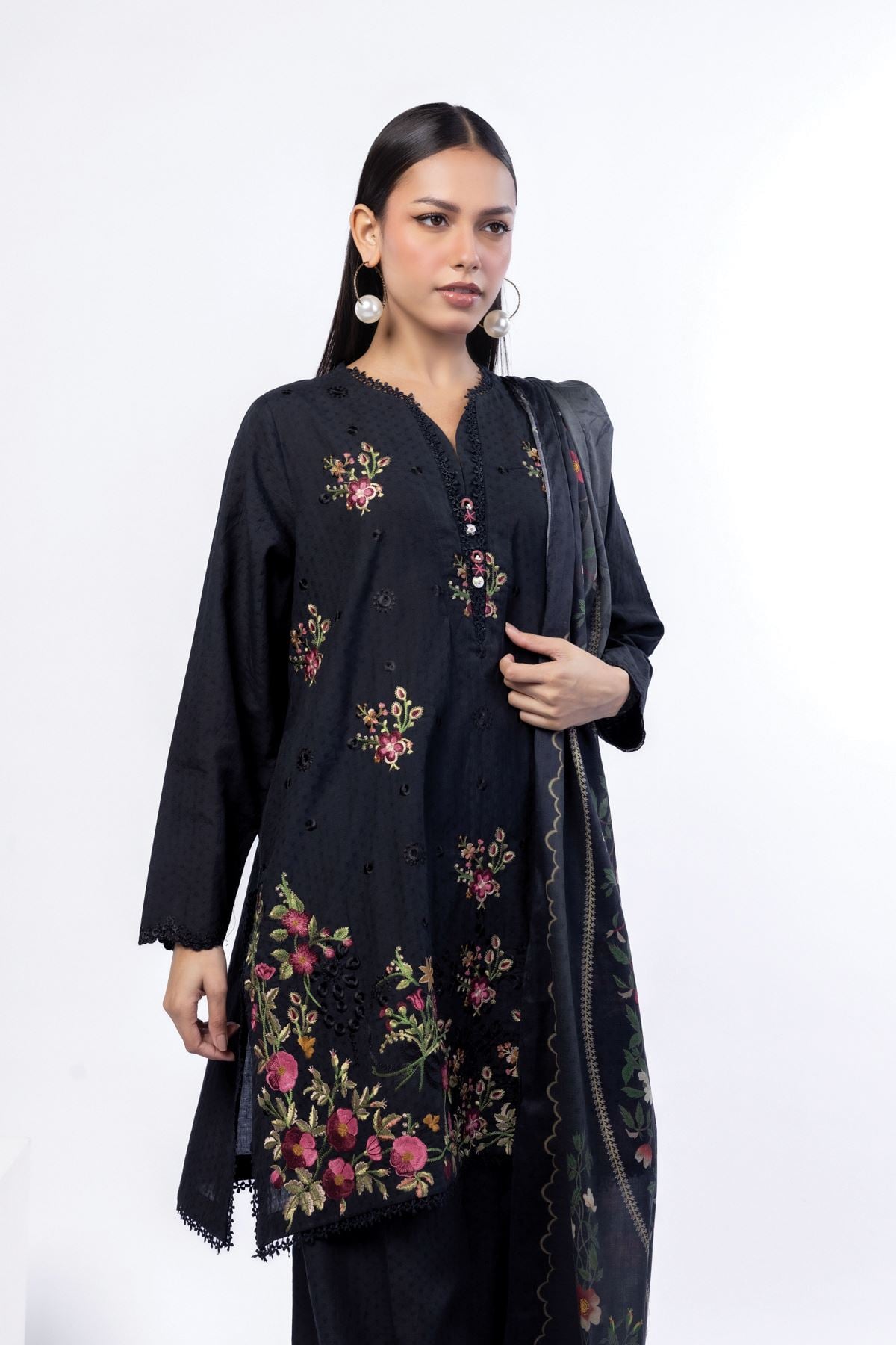 Embroidered Cotton Dobby Tailored 3 Piece - 25-09-12E2-06TA-VG