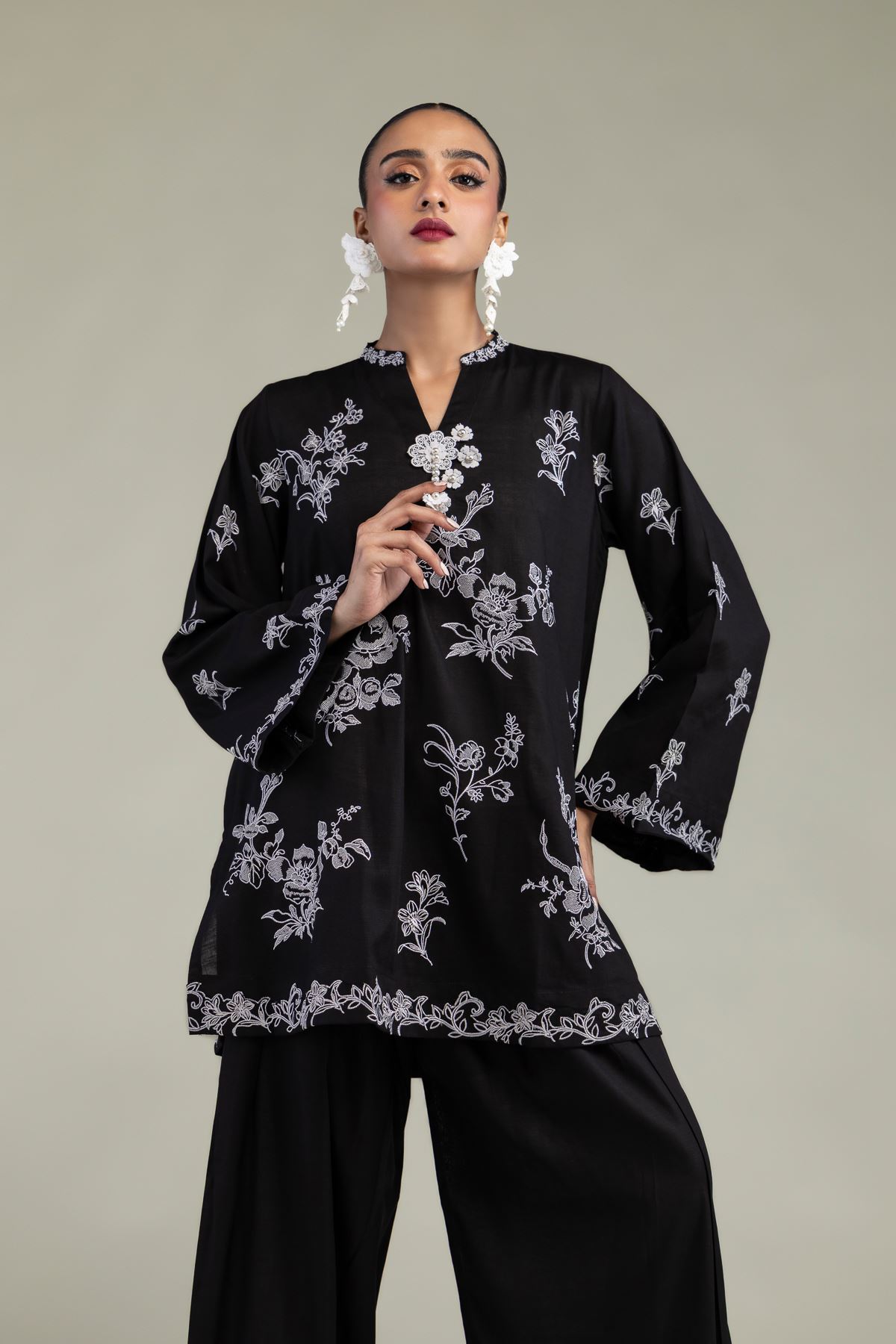 Embroidered Raw Silk Black Silk Kurta - 2-26-304-C-D1-VG