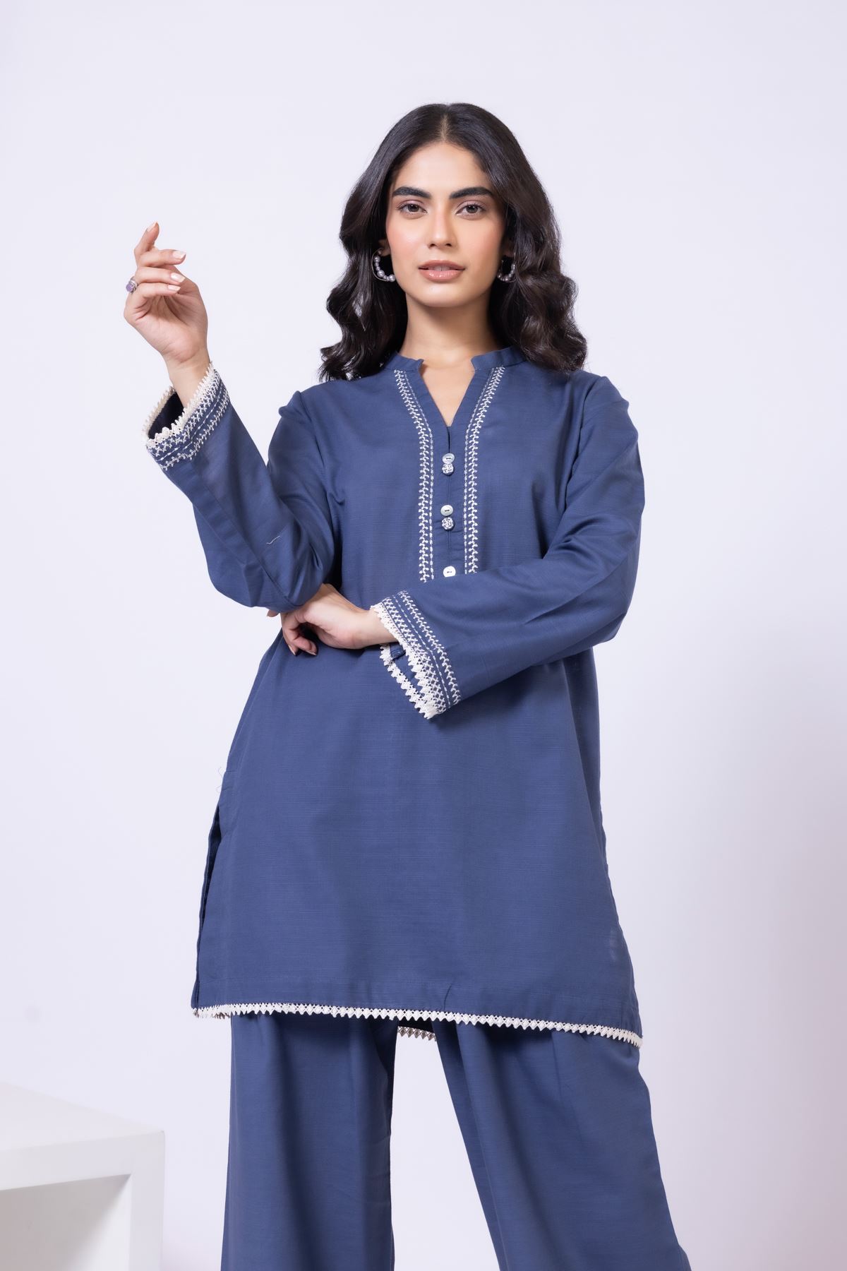 Embroidered Khaddar Kurta - 25-10-12E9-02TA-VG