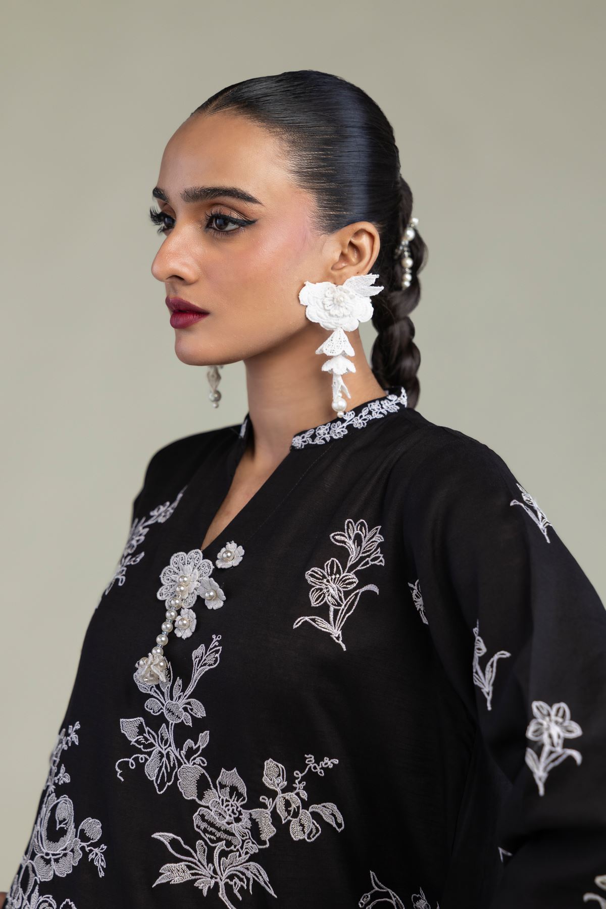 Embroidered Raw Silk Black Silk Kurta - 2-26-304-C-D1-VG