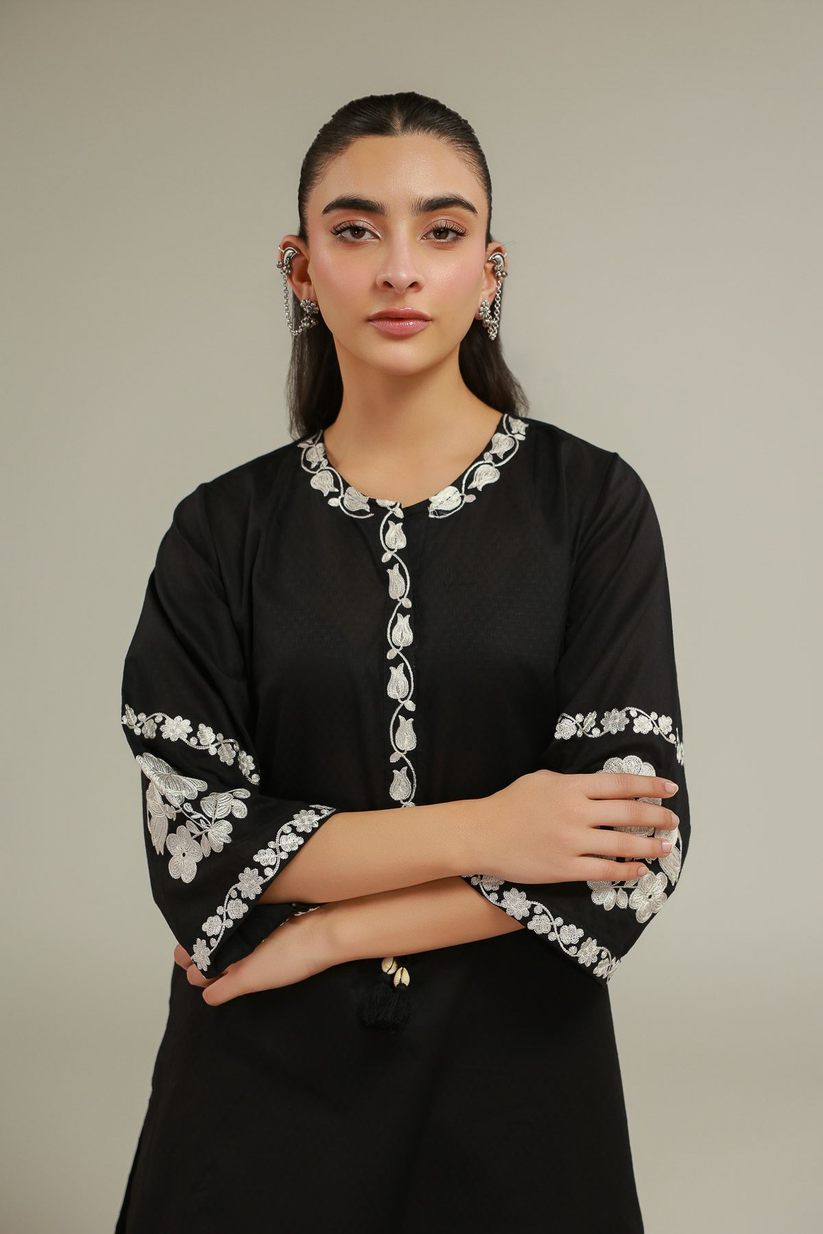 Embroidered Cotton Dobby Floral Drawstring Kurta - 25-00-X2-03TA-VG