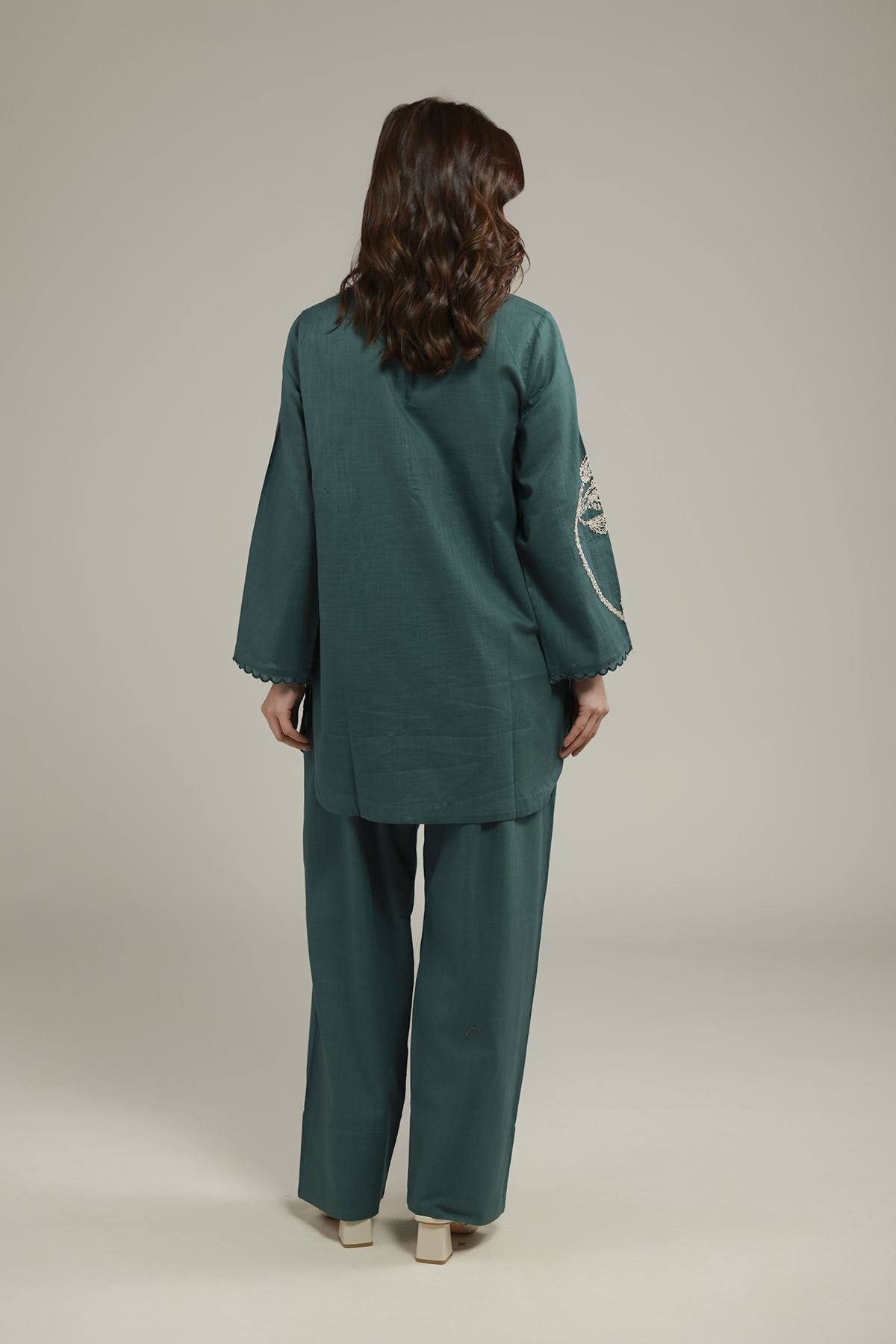 Embroidered Heavy Textured Cotton Short Floral Kurta - 25-09-9S1-01TA-VG