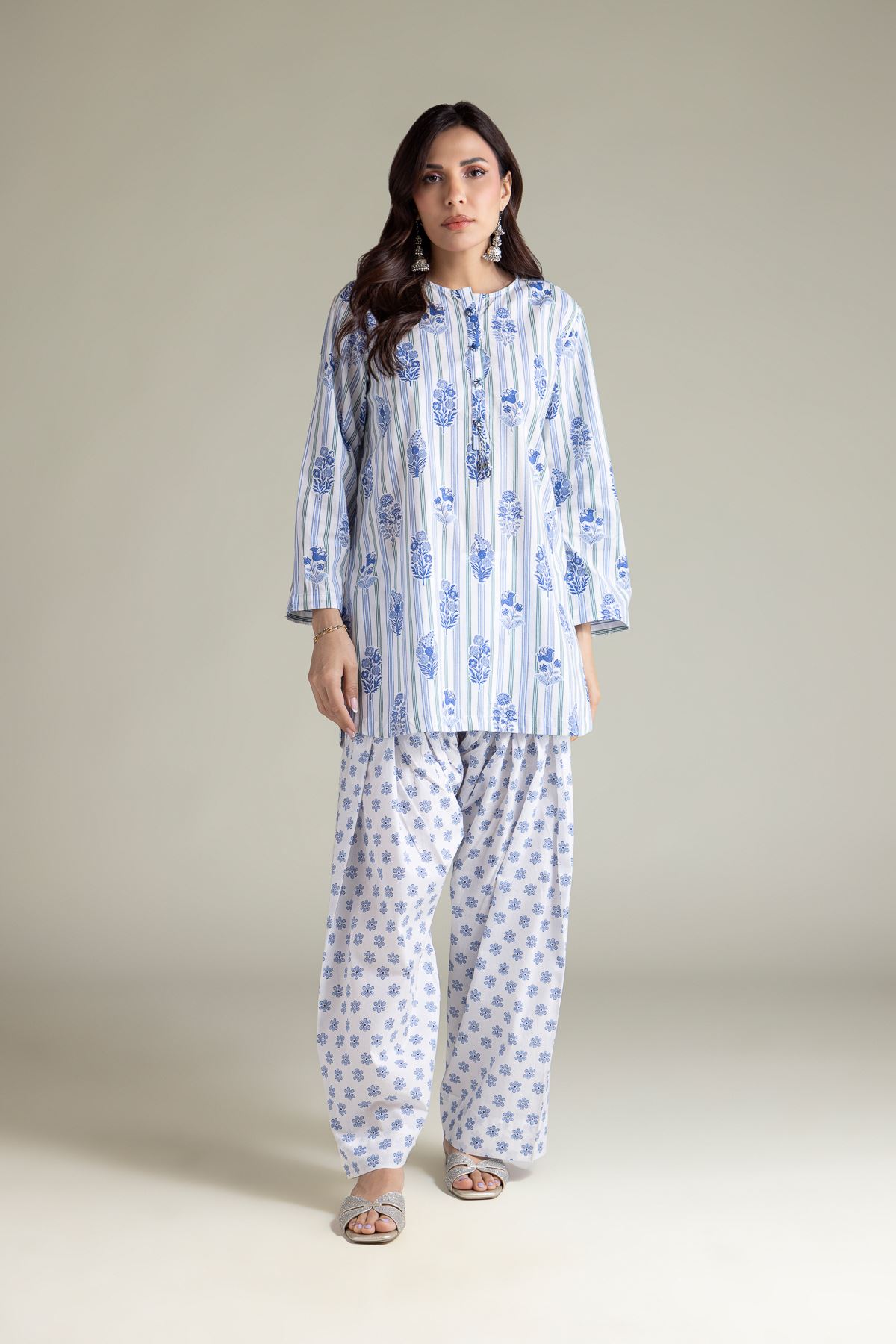 Embroidered Cambric Floral Summer Shalwar - 26-01-3E2-09TA-VG