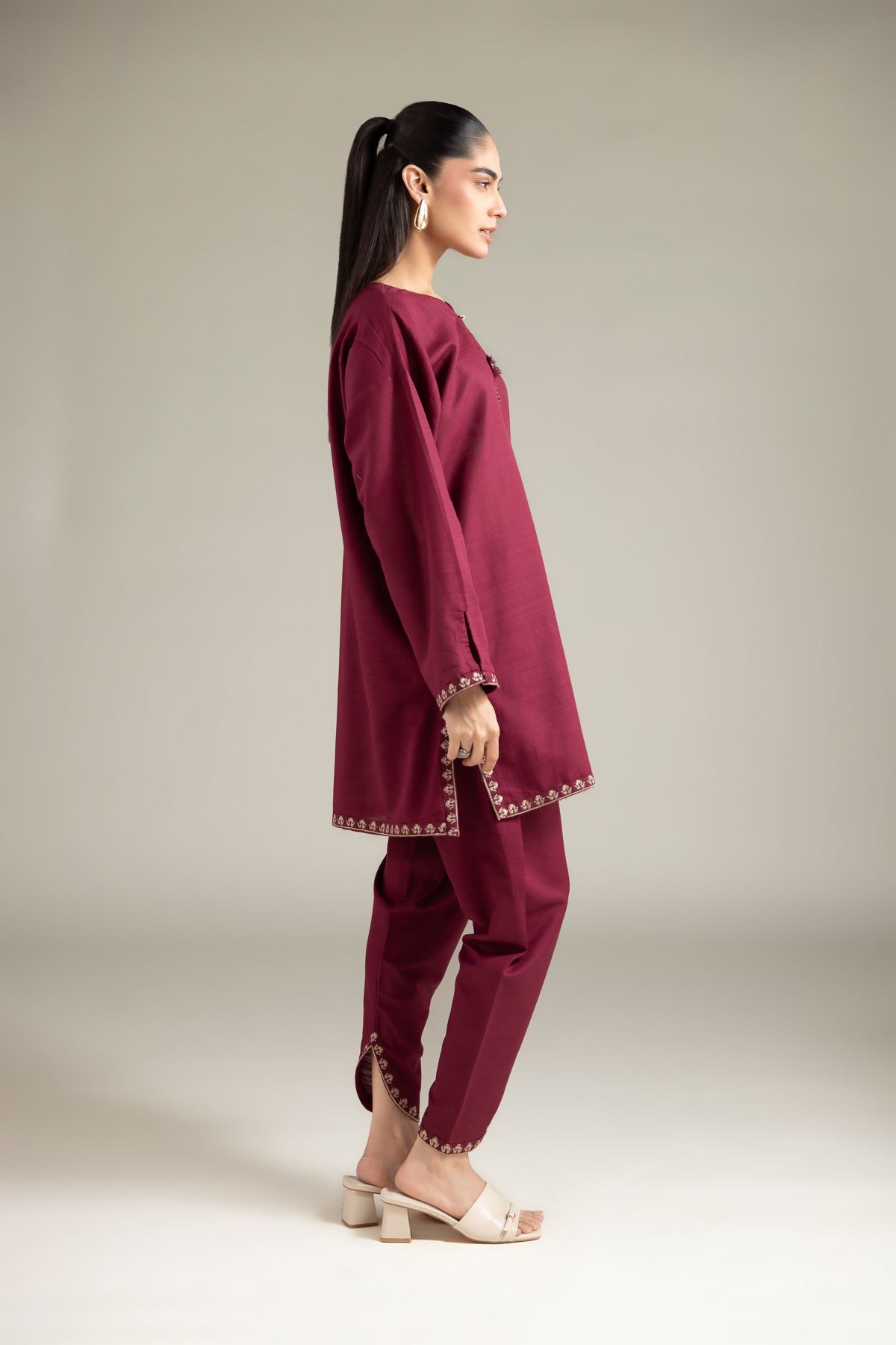 Embroidered Textured Cotton Kurta - 1-26-109-A-I-VG