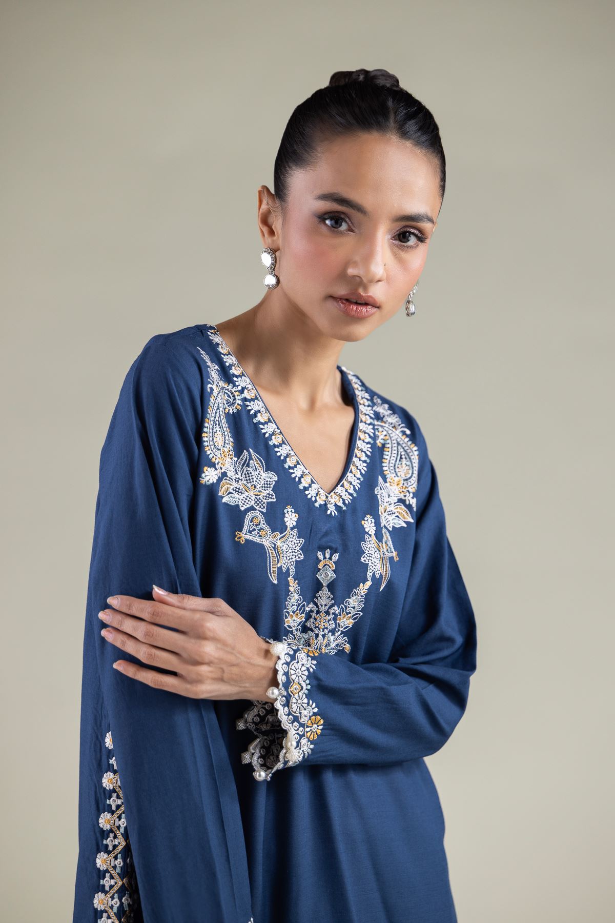 Embroidered Raw Silk Paisley V-Neck Kurta - 1-26-146-A-D-VG