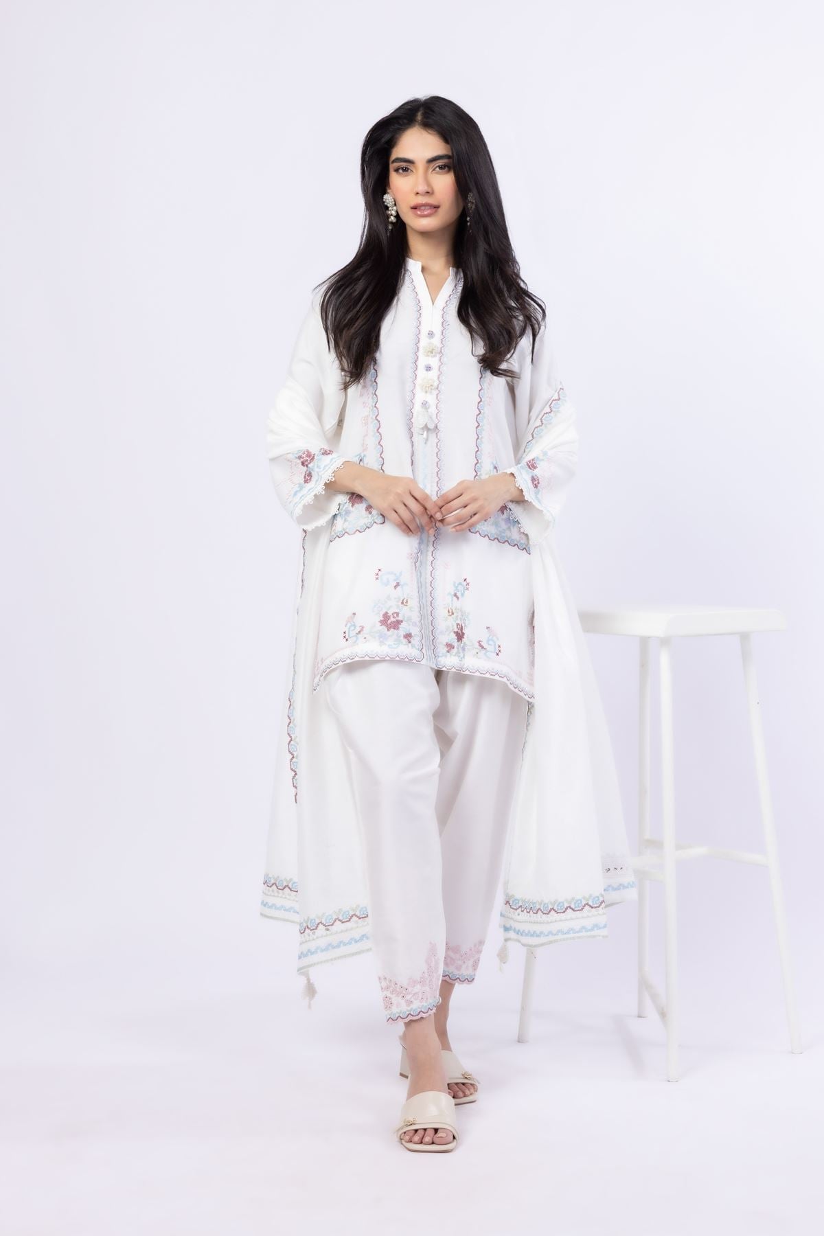 Embroidered Raw Silk Kurta - 25-10-12E4-10TA-VG