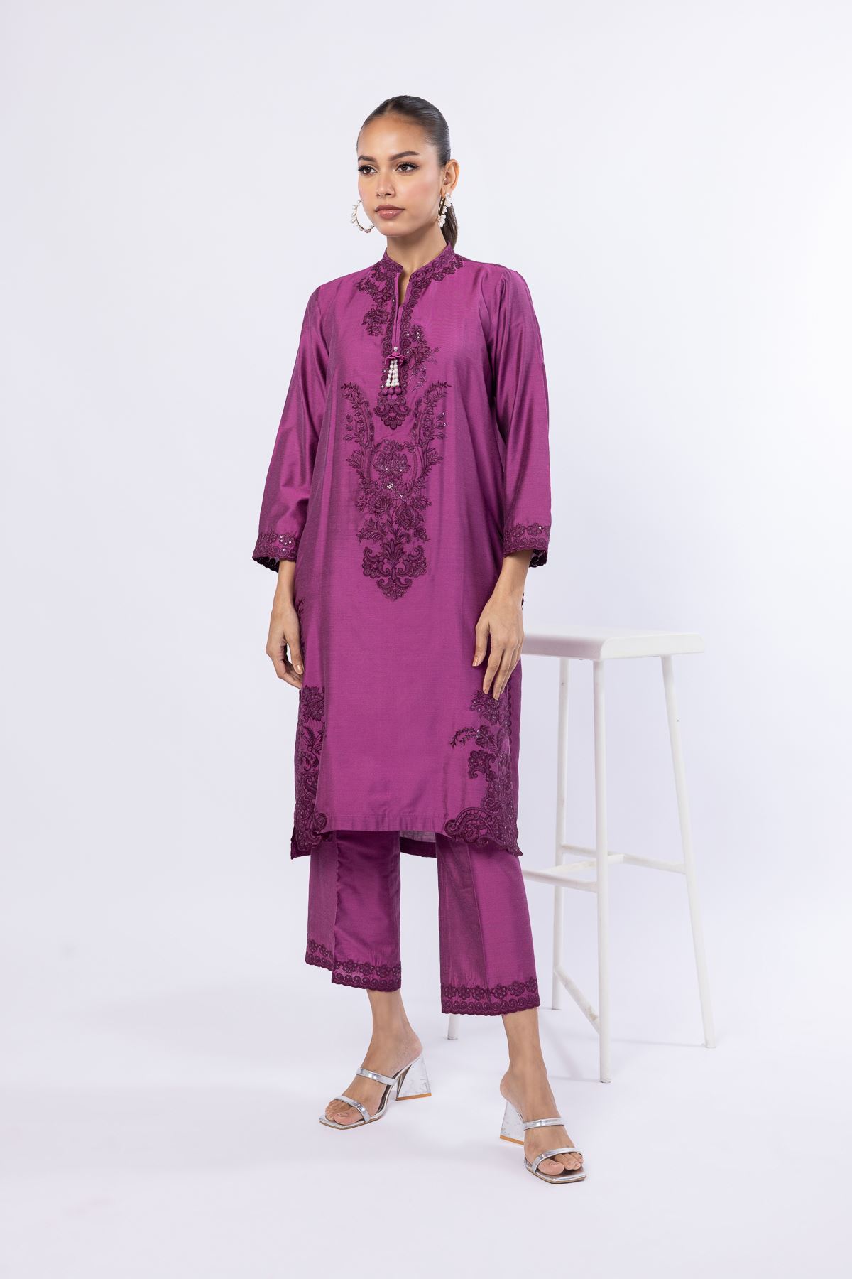 Embroidered Raw Silk Pants - 25-09-9S1-01TA-VG