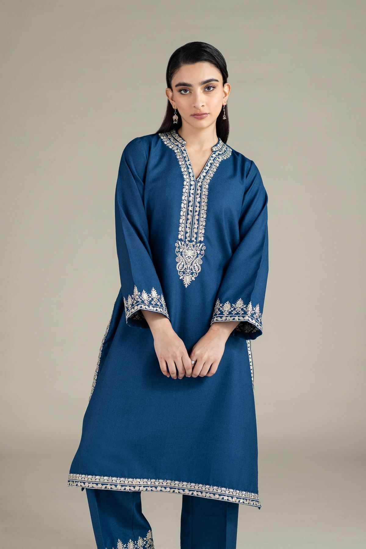 Embroidered Heavy Blended Viscose Kurta - OTD4-EX22-10TA-VG
