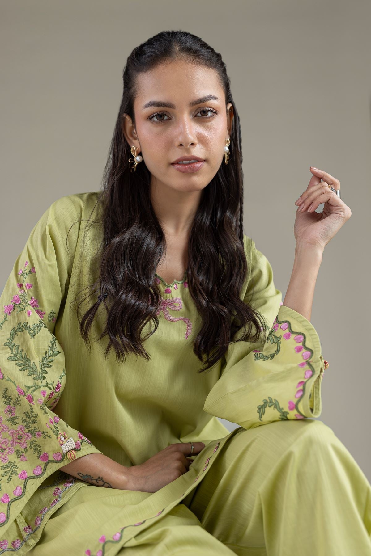 Embroidered Textured Cambric Scalloped Floral Kurta - CA44BST-VG