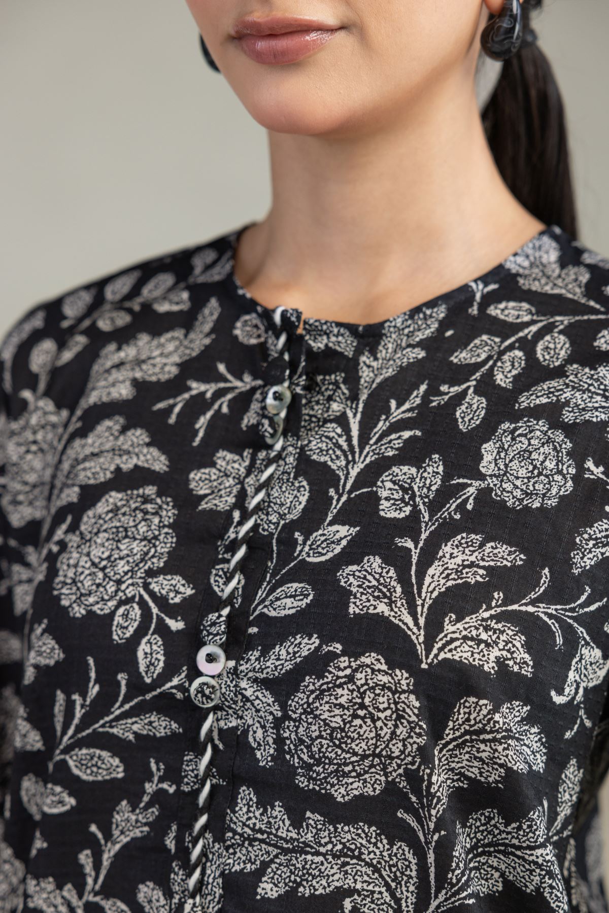 Printed Cotton Dobby Round-Neck Floral Kurta - 1-26-212-A-C1-VG