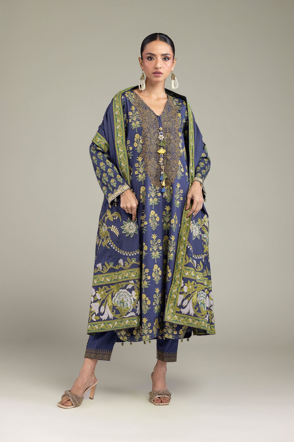 Embroidered Raw Silk Silk 3-Piece Set - 1-26-131-A-B-VG