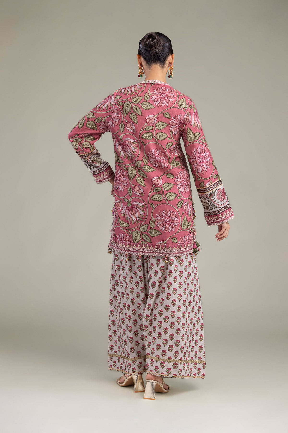 Embroidered Raw Silk Silk Round-Neck Kurta - 1-26-102-A-F-VG