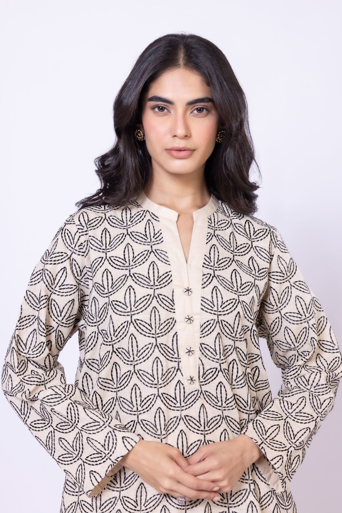 Embroidered Khaddar Kurta - 25-10-11E8-11TB-VG