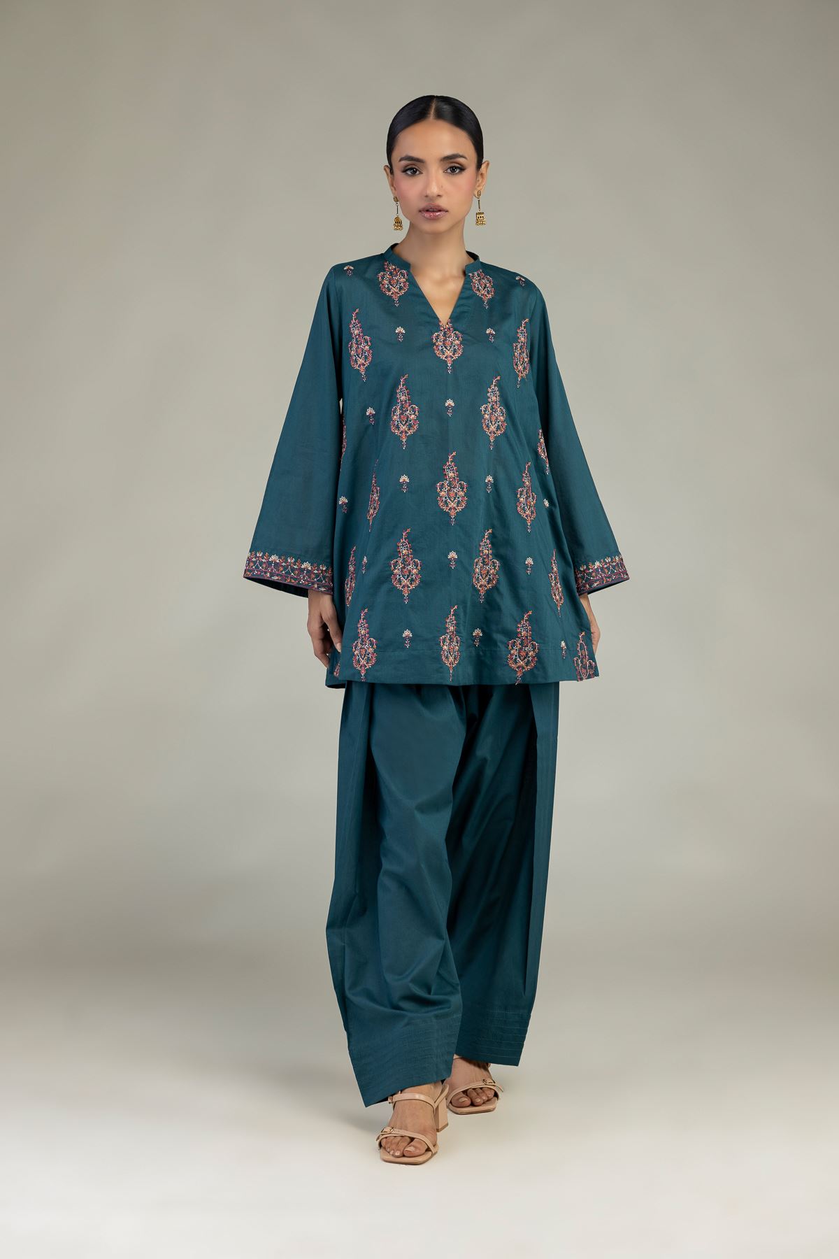Embroidered Cambric Cambric Shalwar - 1-26-325-A-I1-VG