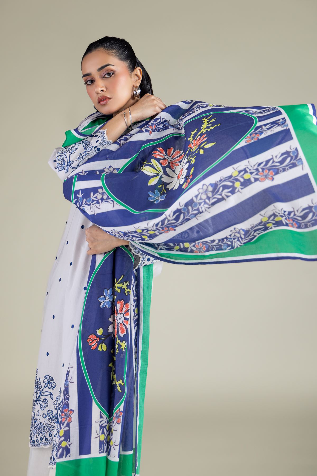 Embroidered Lawn Spring Lawn Dupatta - 1-26-140-C-C-VG