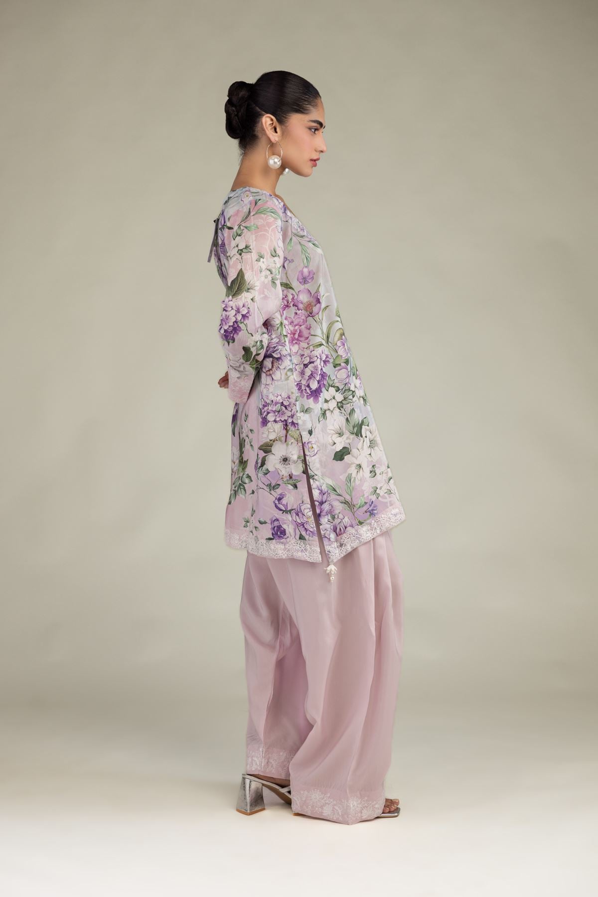 Embroidered Blended Viscose Floral Viscose Kurta - 2-26-308-A-G1-VG