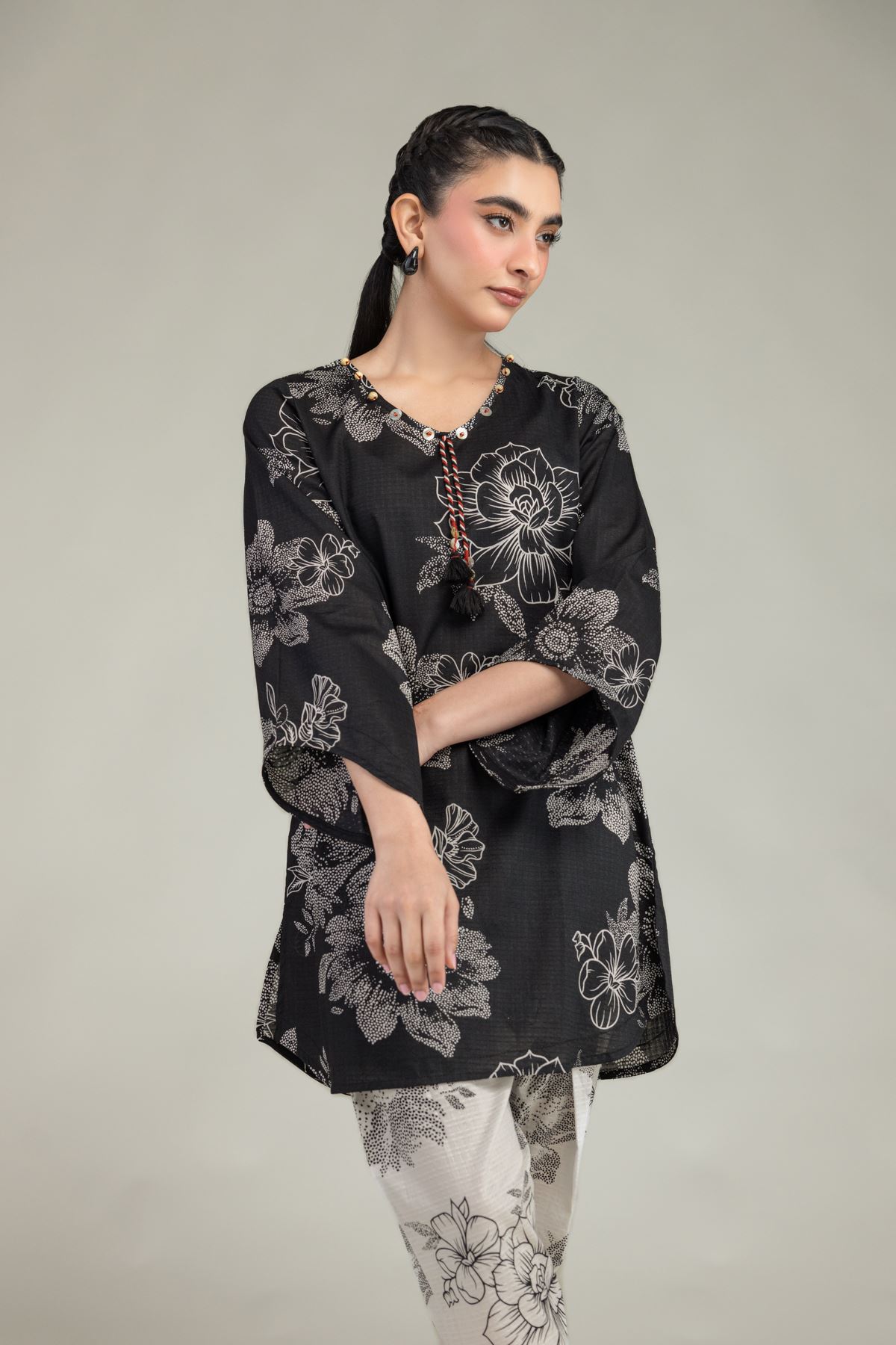 Printed Cotton Dobby Black Floral Kurta - 1-26-212-A-A2-VG