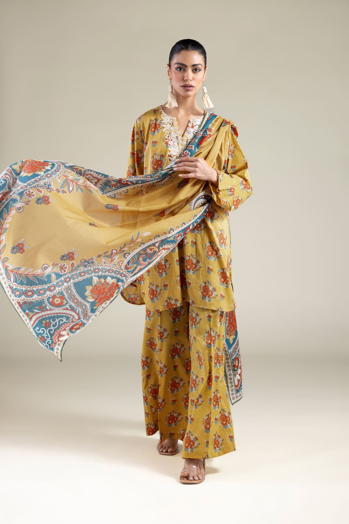 Embroidered Lawn Lawn Tailored 3-piece - 2-26-113-A-F-VG