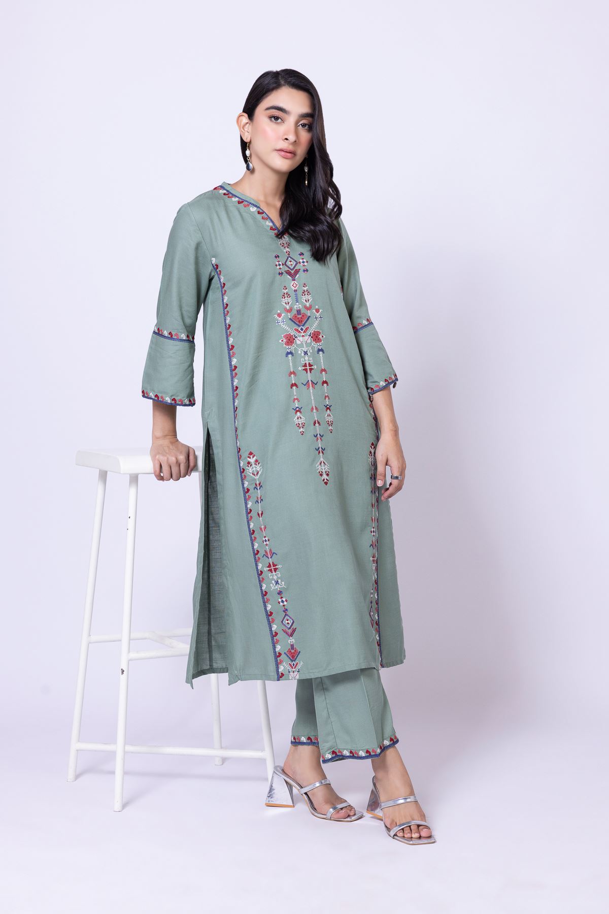 Embroidered Dull Raw Silk Pants - 25-09-10E1-09TB-VG