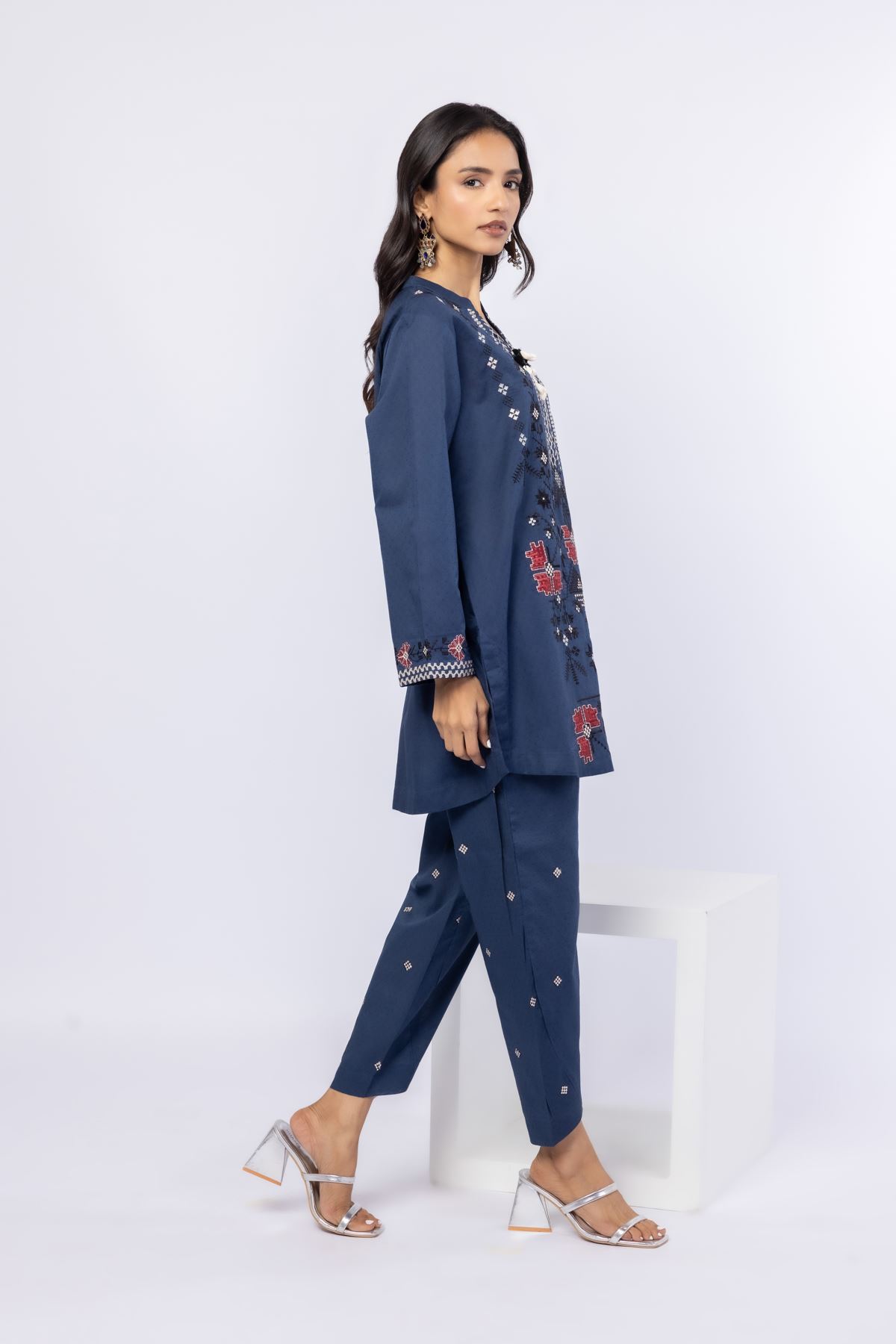 Embroidered Cotton Dobby Pants - 25-09-9S2-11BA-VG