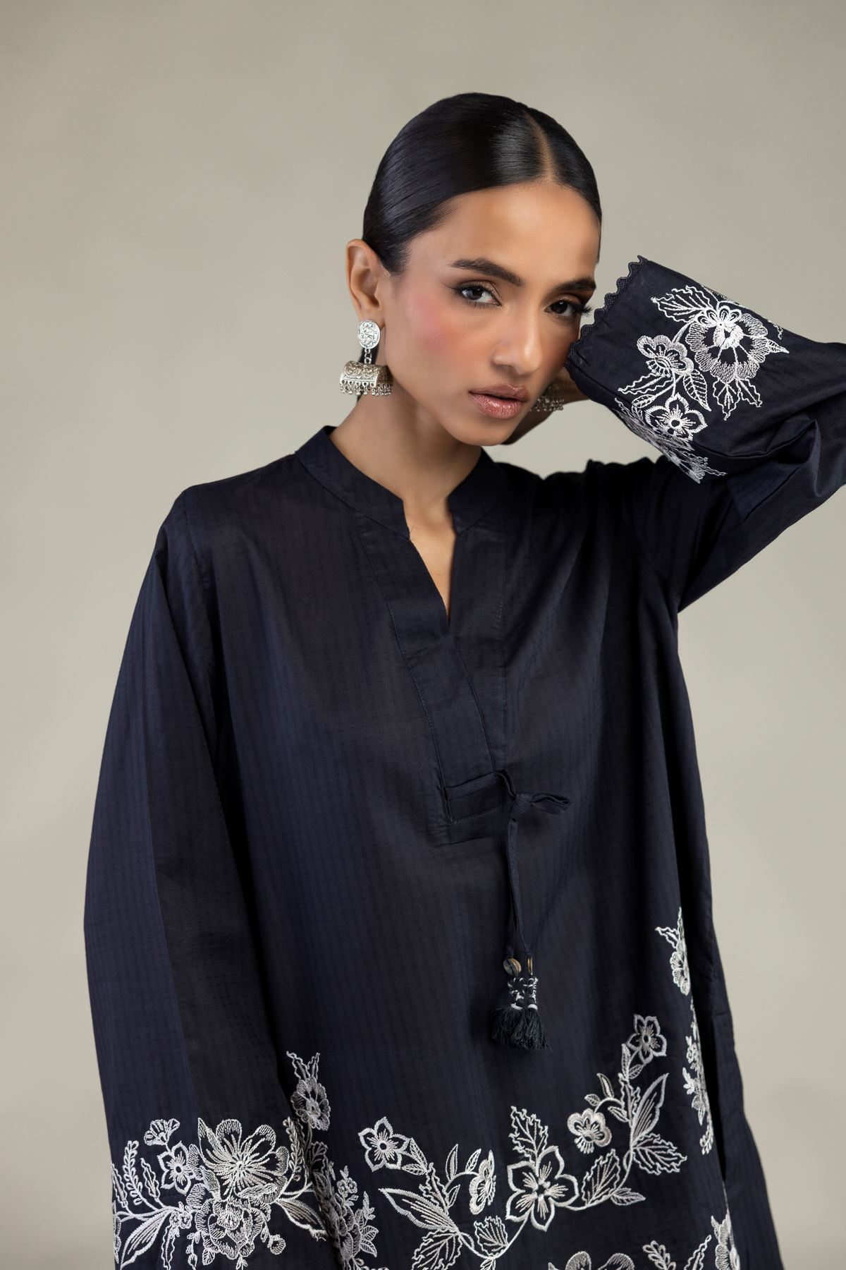 Embroidered Cotton Dobby Short V-Neck Kurta - 1-26-241-A-A1-VG