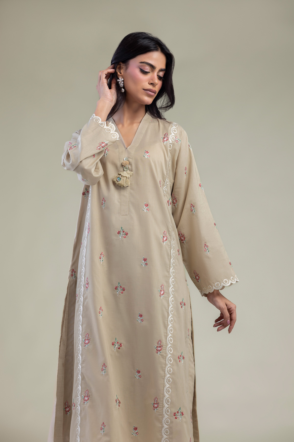 Embroidered Cambric Cambric Longline Kurta - 1-26-309-B-D1-VG