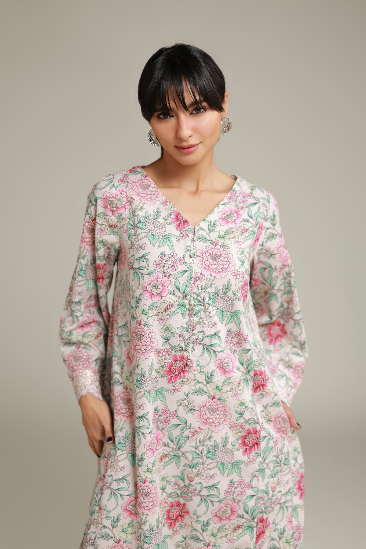 Embroidered Cotton Dobby Floral Longline Kurta - 26-02-1E13-02TA-VG