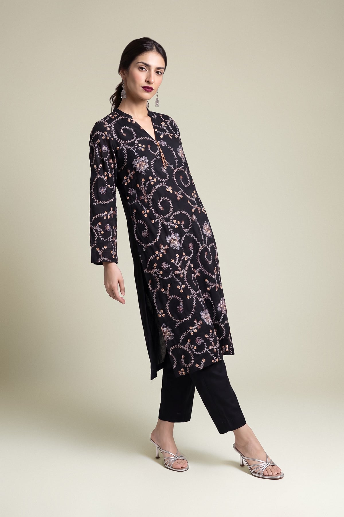 Embroidered Raw Silk Floral Black Kurta - A22-26-214FH1-VG