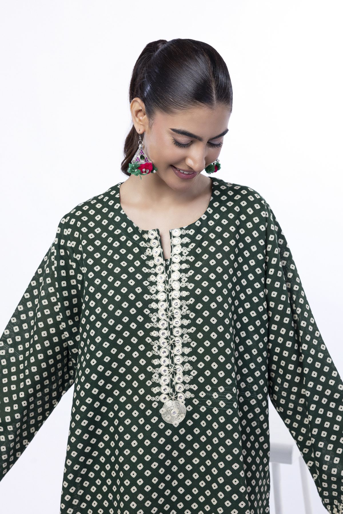 Embroidered Khaddar Fabrics 2 Piece | Top and Bottom - KN42YA-VG