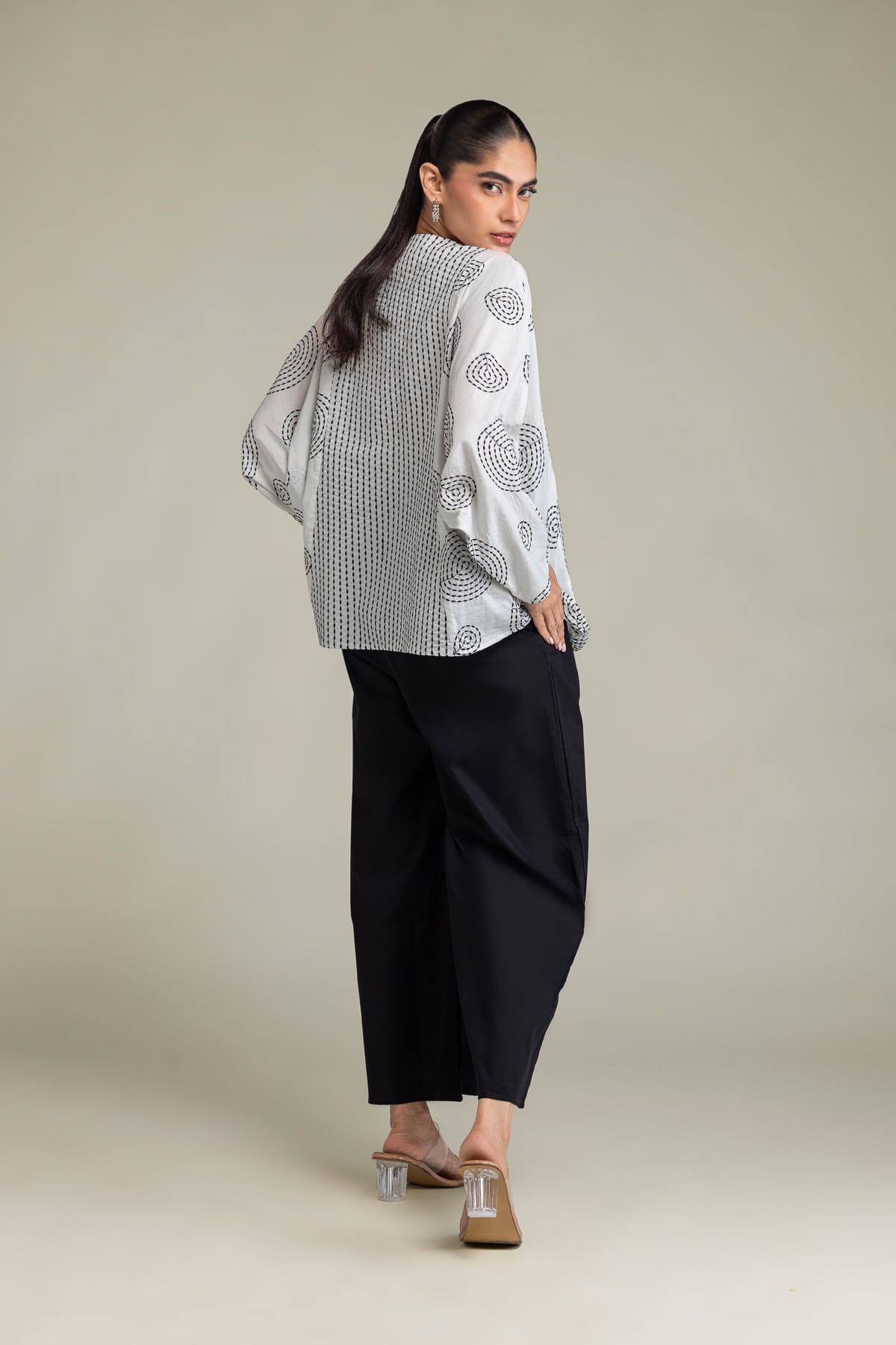 Embroidered Cambric White Cambric Shirt - A22-26-214FH1-VG