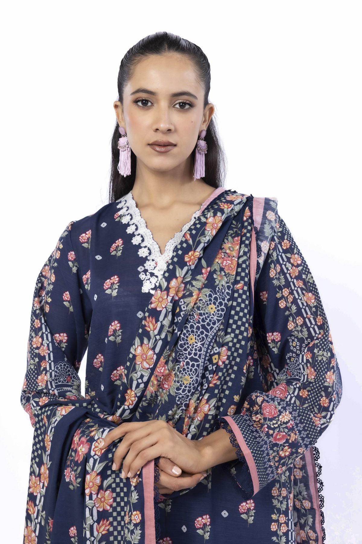 Embroidered Light Khaddar Fabrics 3 Piece - KW33B-VG
