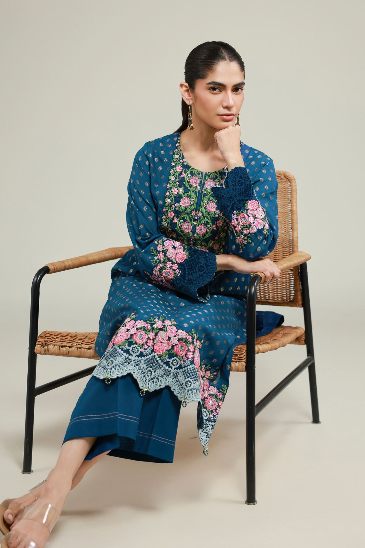 Embroidered Jacquard Jacquard Tailored Set - 1-26-135-A-D-VG