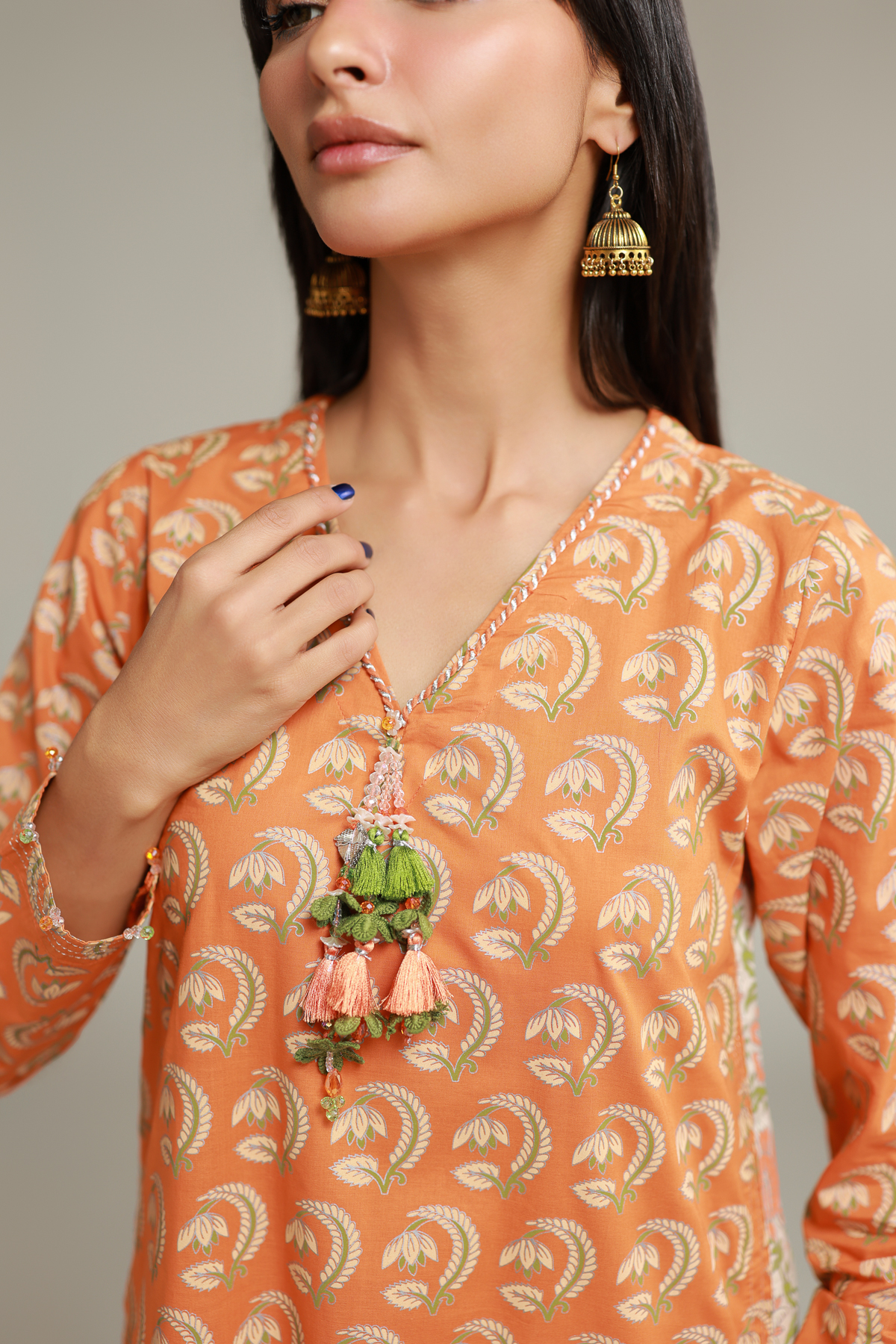 Printed Cambric Floral Tassel Kurta - T-A33-26-103FF2-VG