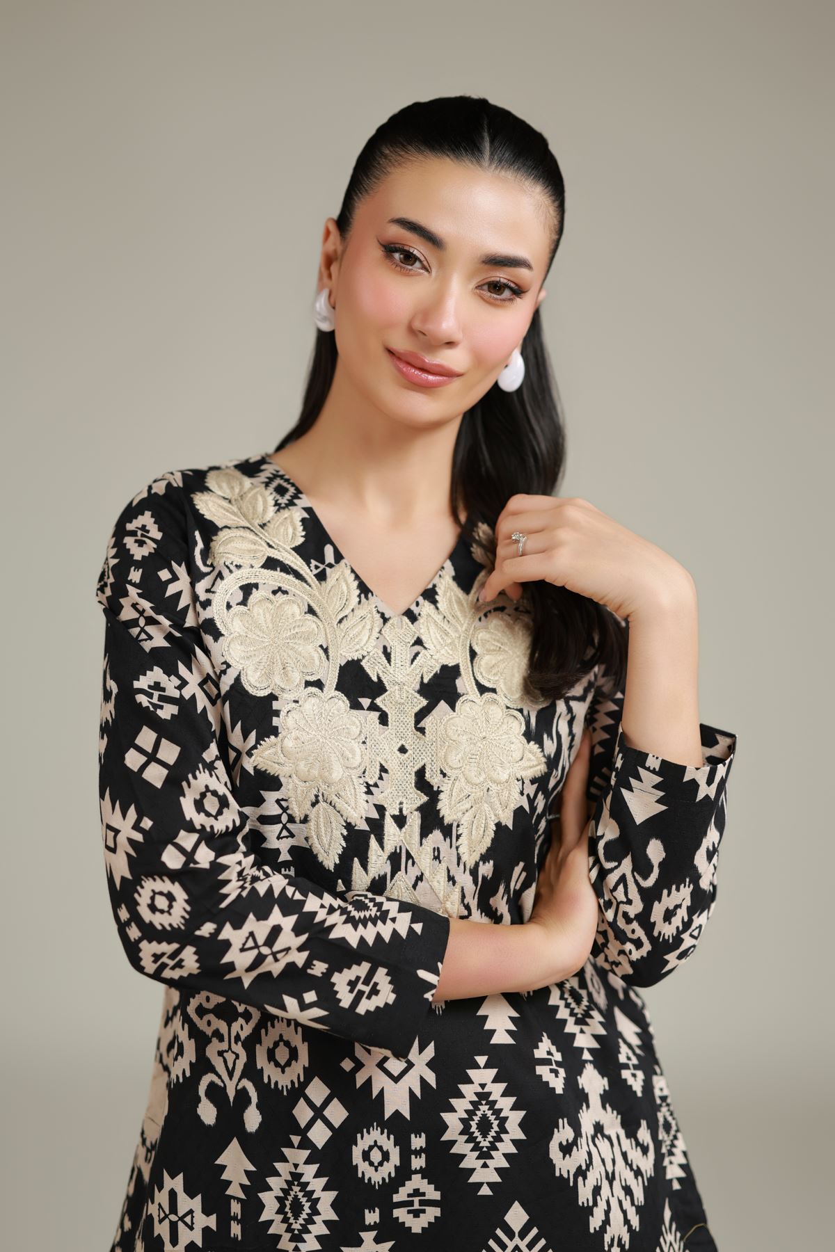 Embroidered Cotton Dobby Black V-Neck Kurta - A22-26-218FJ1-VG