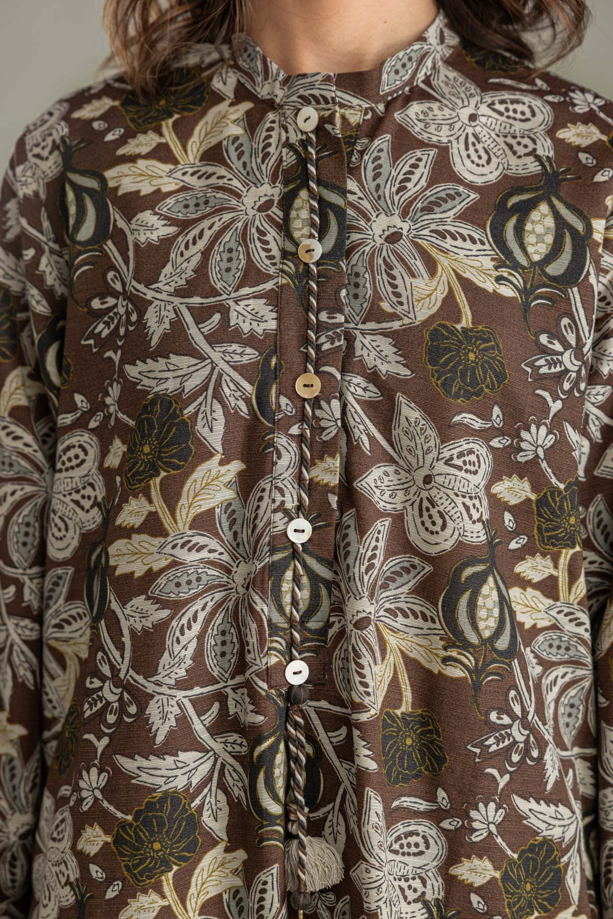 Printed Light Khaddar Longline Printed Kurta - 2-26-202-A-D-VG