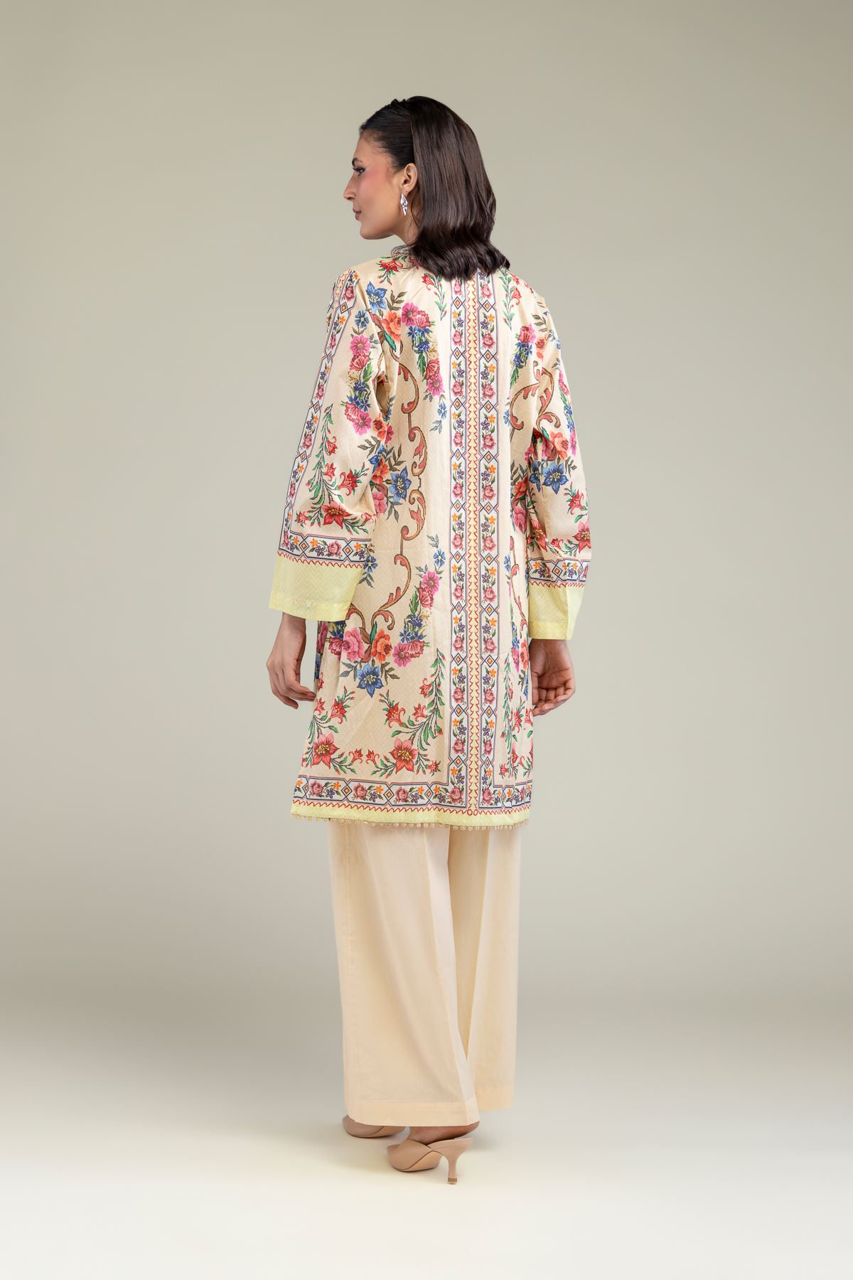 Printed Lawn Tailored 2-Piece Lawn - T-A22-26-217FA2-VG