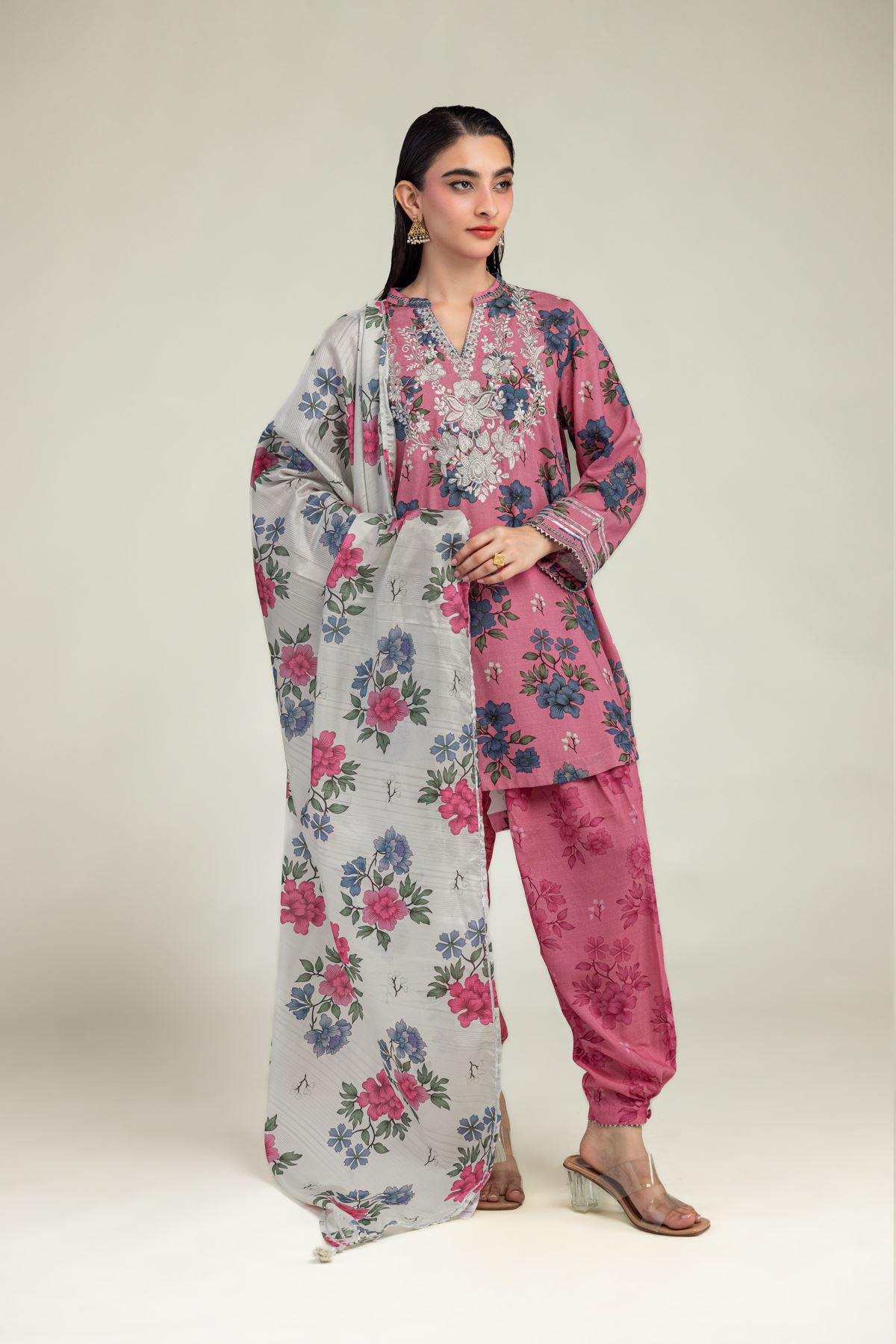 Embroidered Mesuri Floral Mesuri Dupatta - 2-26-201-A-E-VG