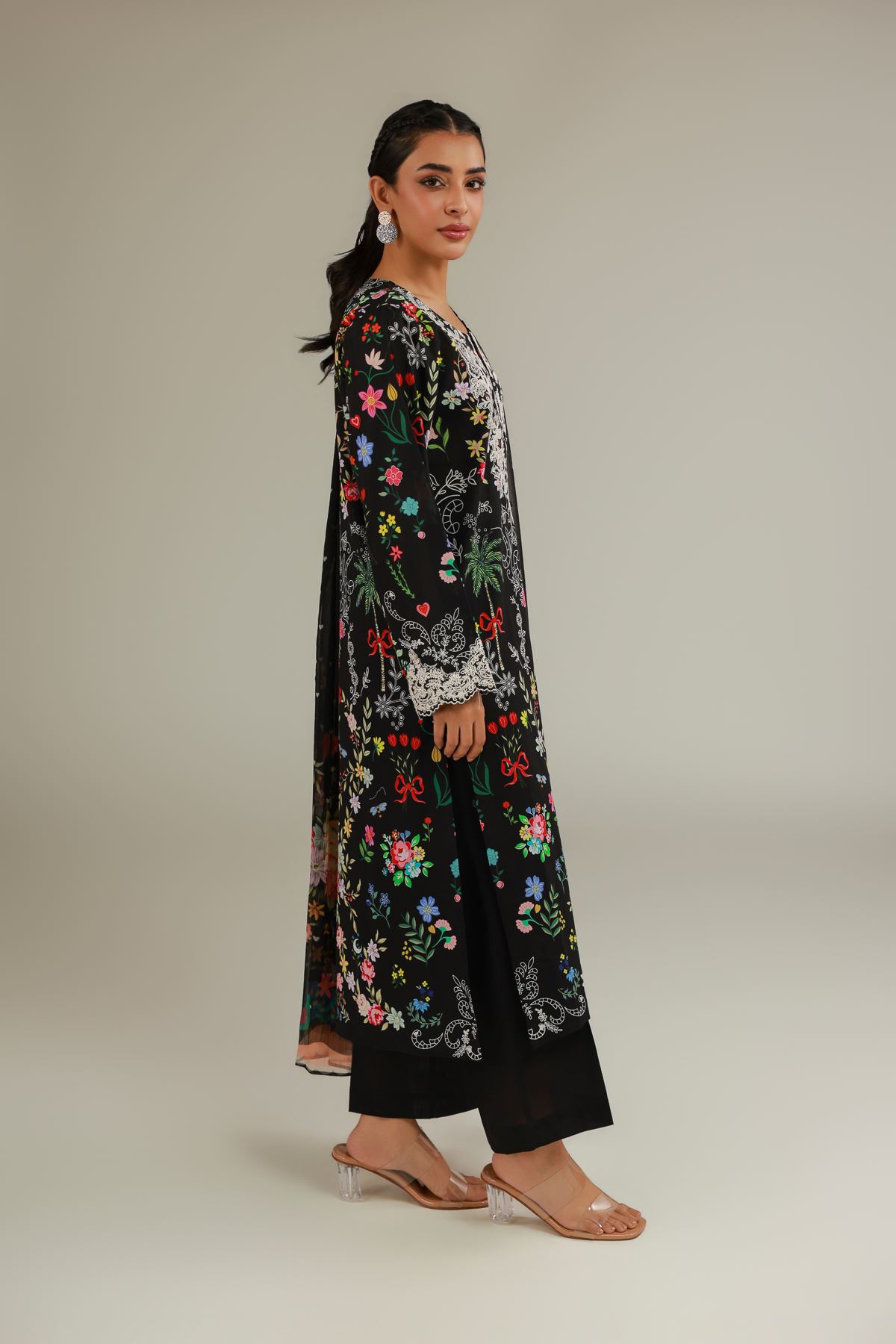 Embroidered Cambric Black Tailored 3-Piece - T-A22-26-218FE1-VG
